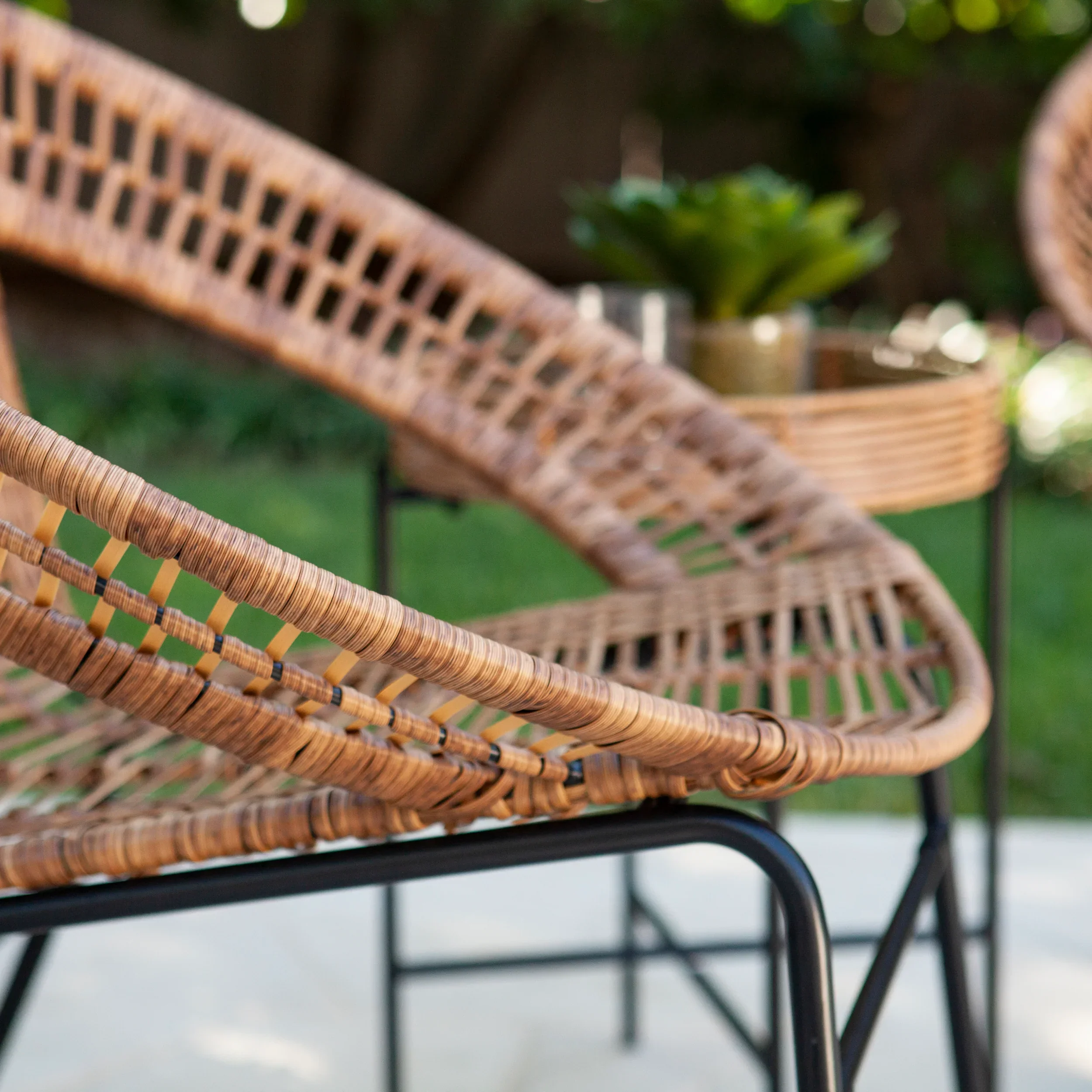 Alandhra Indoor/Outdoor 3pc Bistro Set - Image 8
