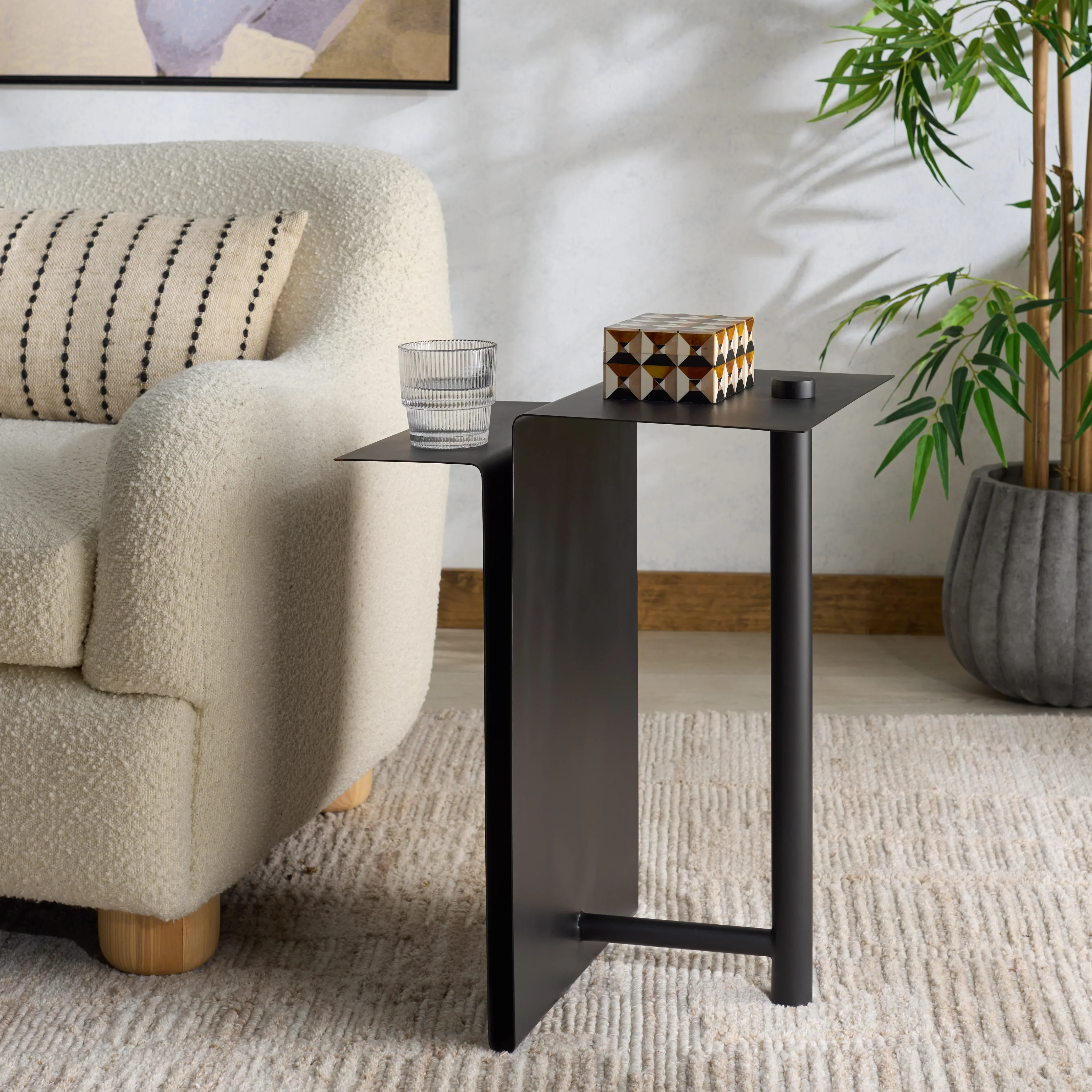 Aldwyn Metal Accent Table - Image 8