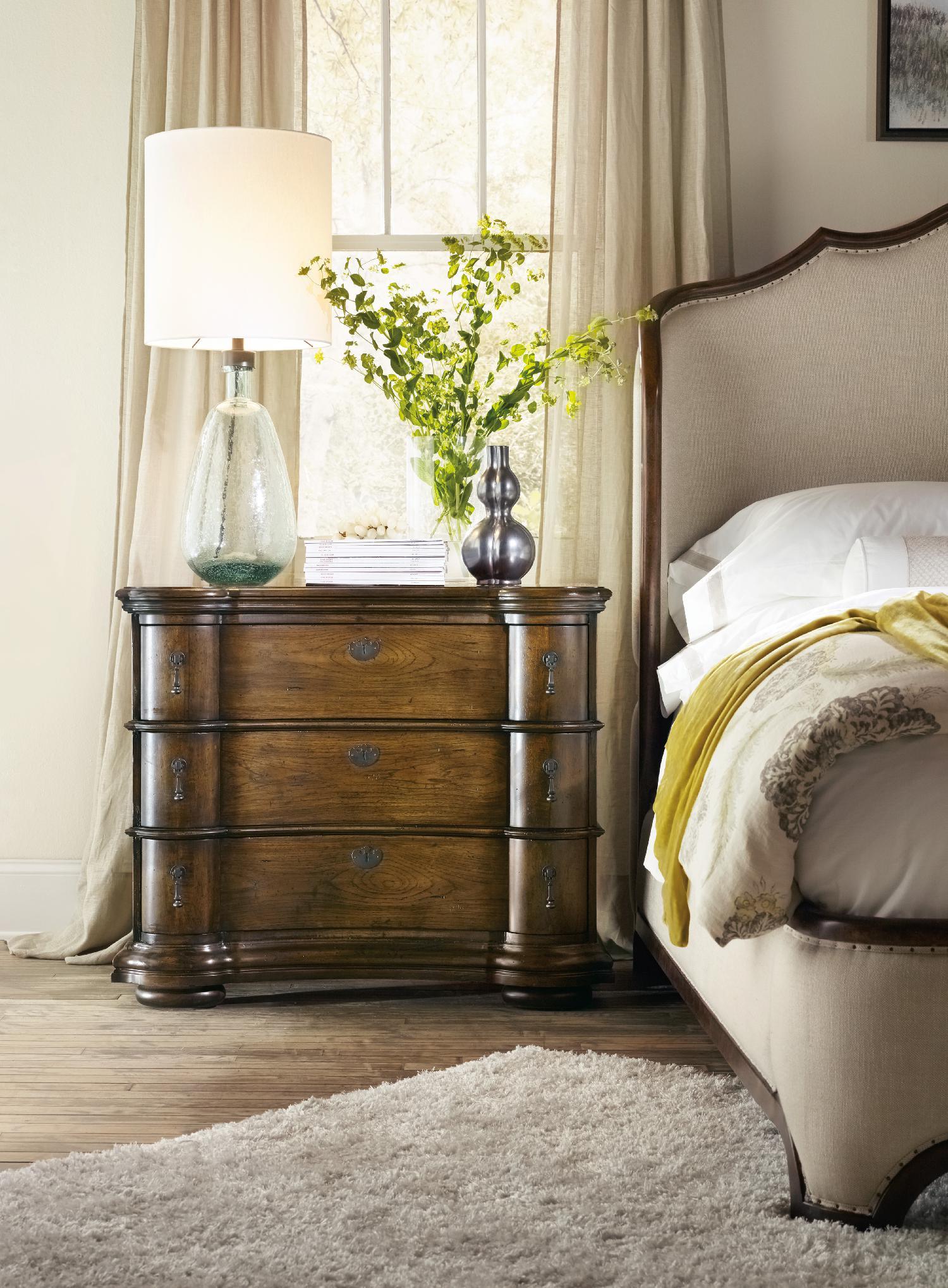 Archivist Bachelors Nightstand - Image 3