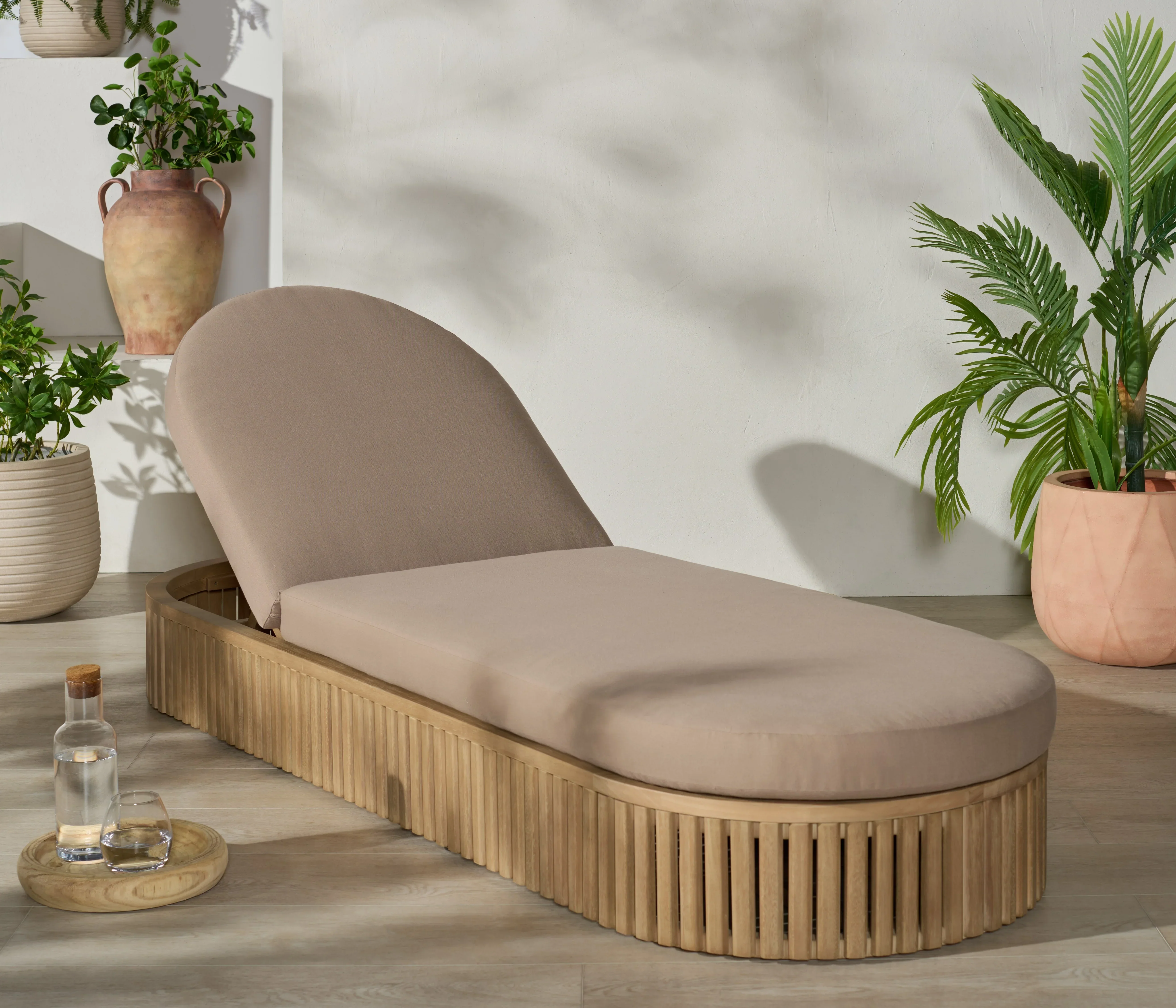Arielle Eucalyptus Wood Sun Lounger - Image 13