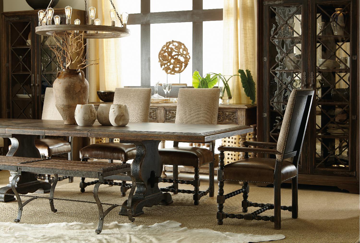 Bandera 86in Table with2-18in Leaves - Image 9