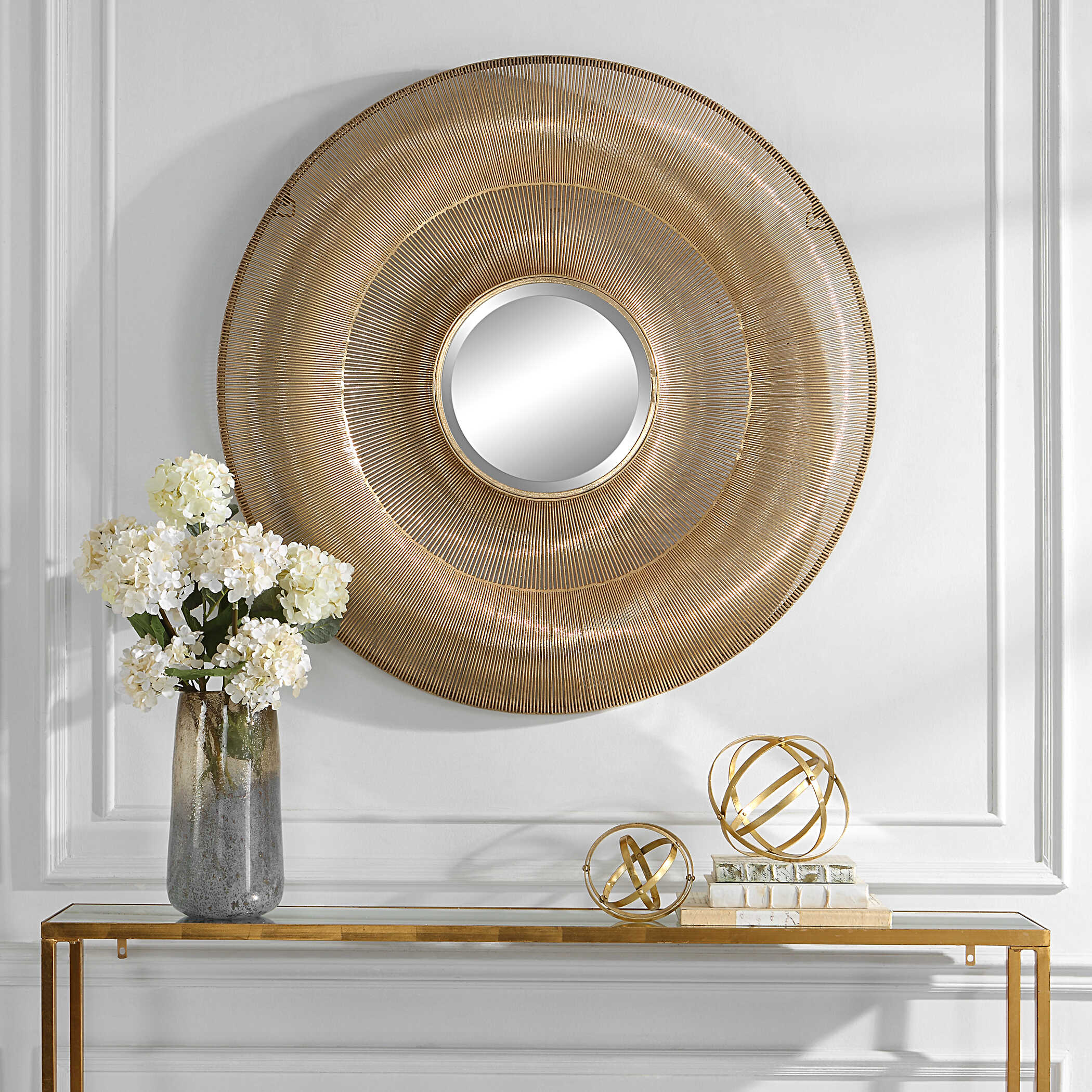 Bauble Round Gold Mirror - Image 4