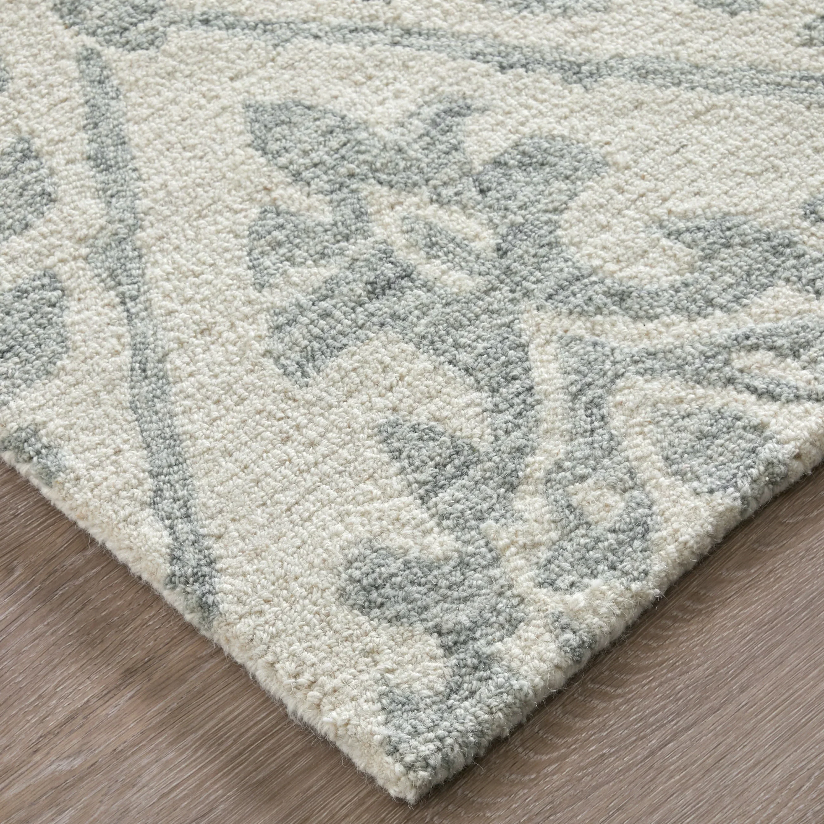 Belfort Traditional Floral & Botanical - Image 3