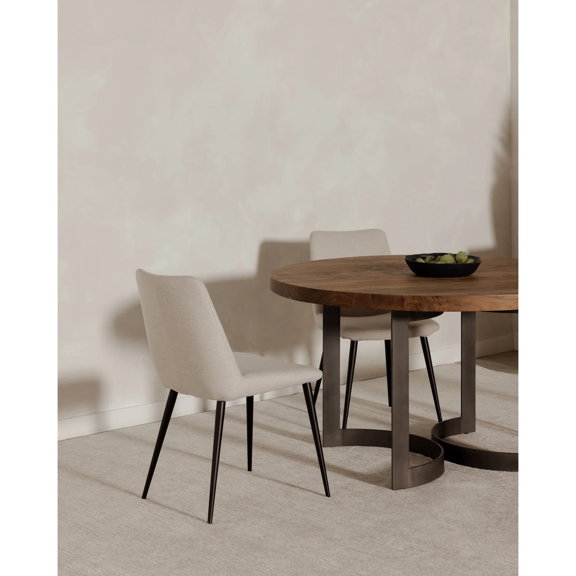 Bent Round Dining Table 54In Smoked - Image 2