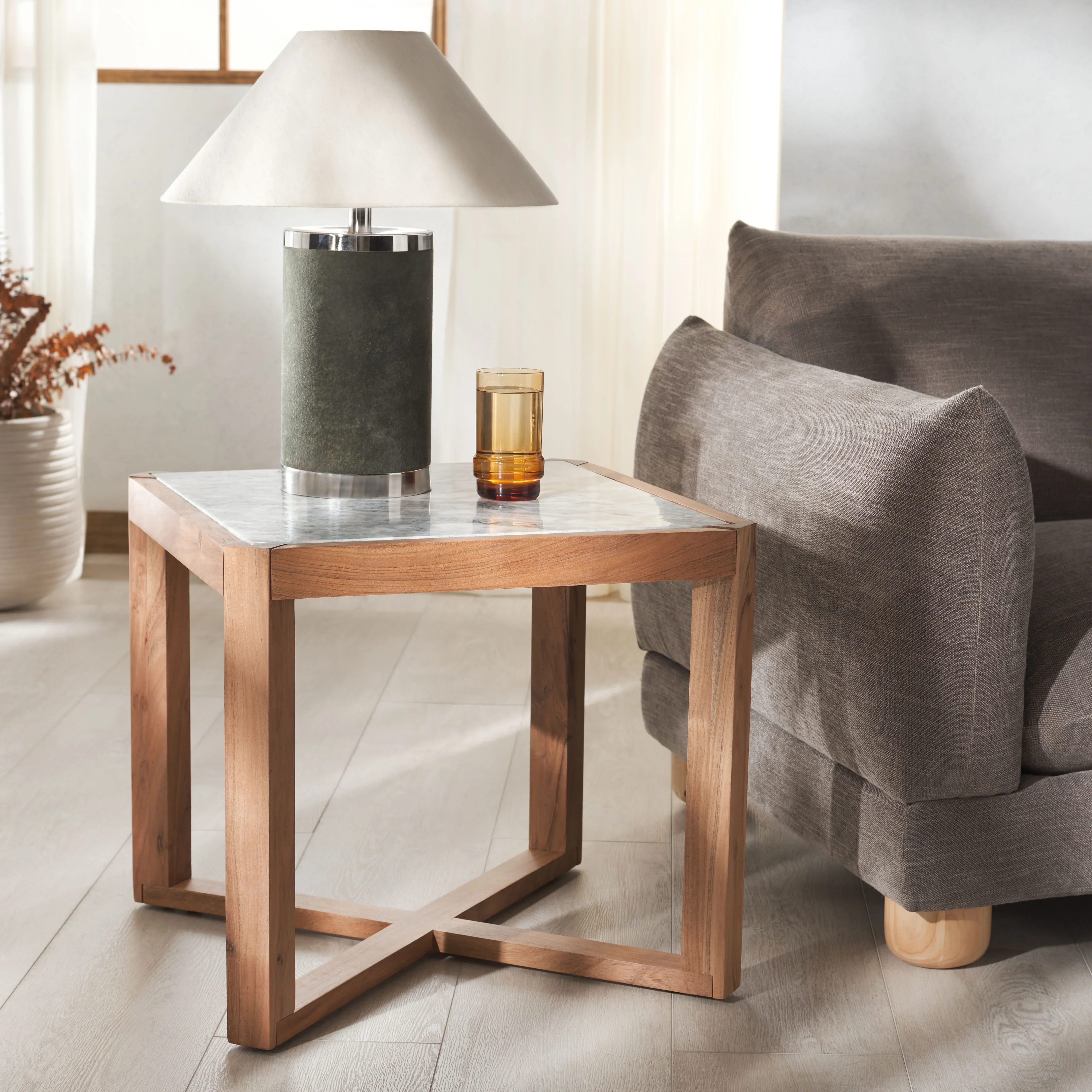 Bernardi Marble Top Accent Table - Image 4
