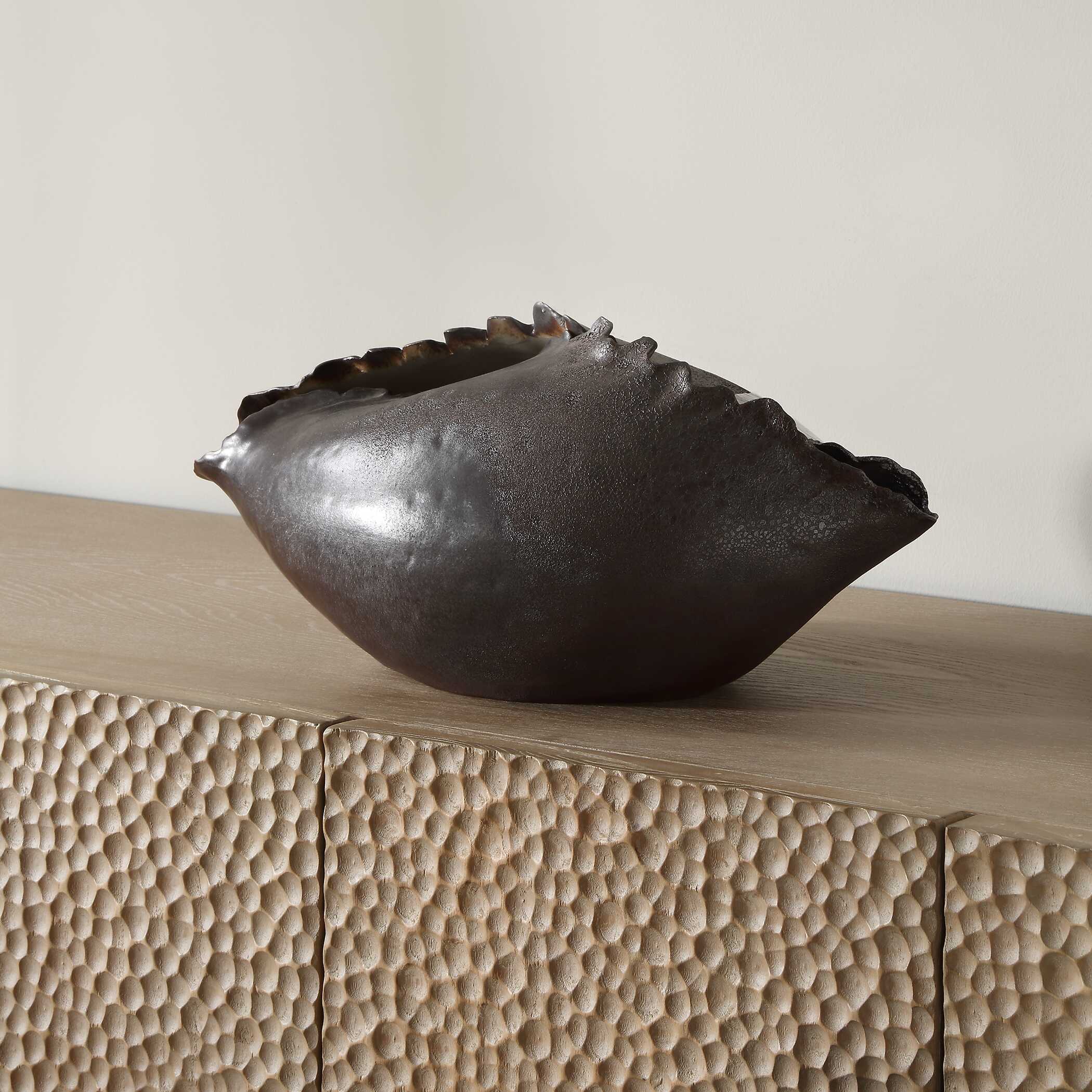 Blossom Bronzed Metallic Vase - Image 3