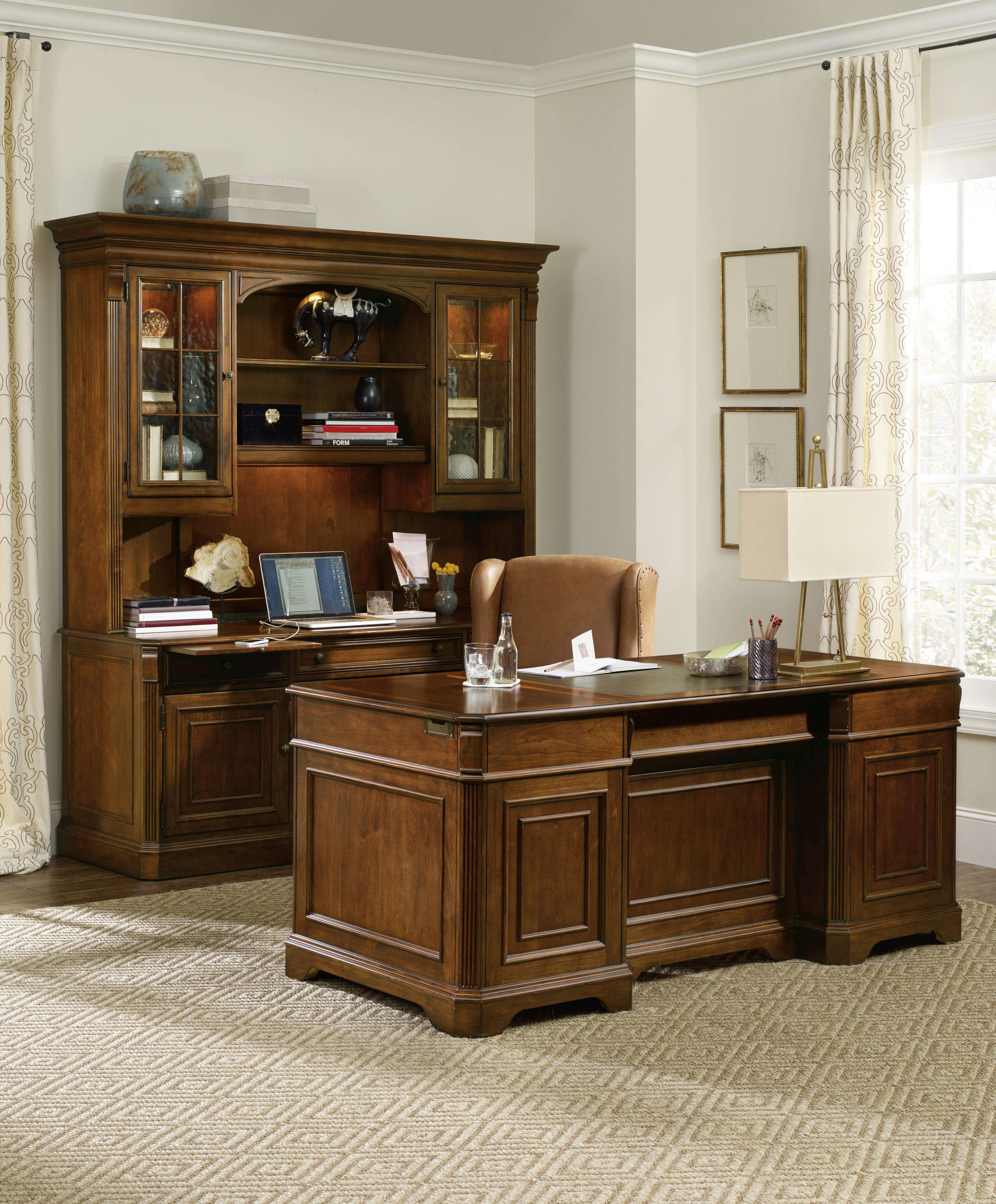 Brookhaven Executive Desk - Image 4