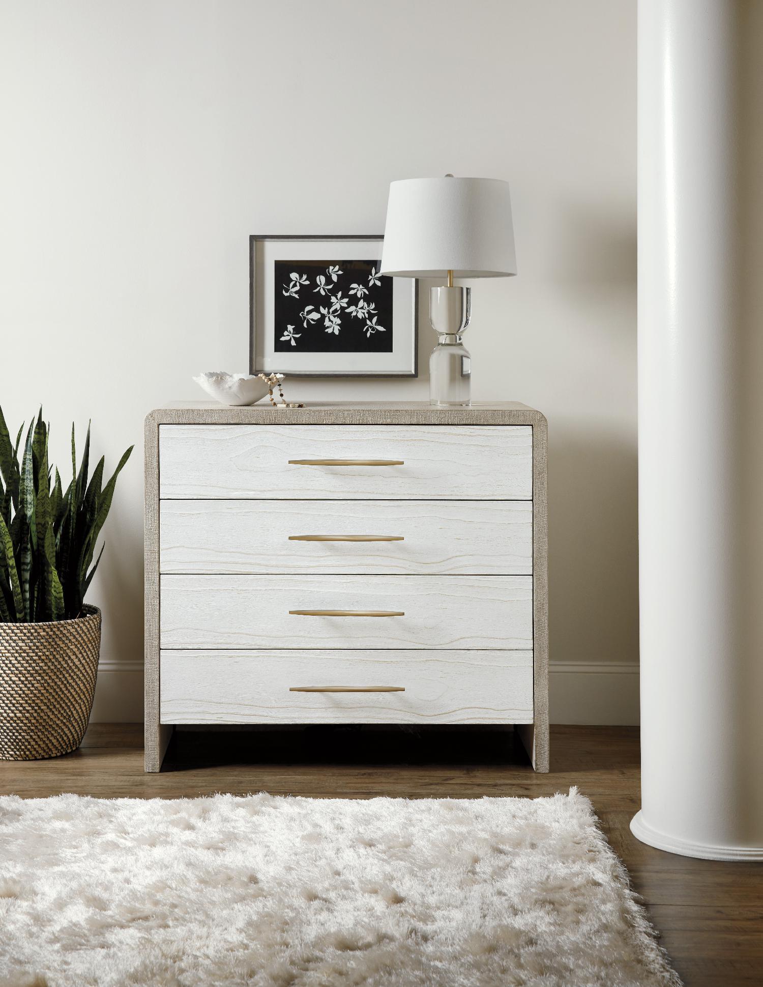 Cascade Four-Drawer Bachelor Dresser - Image 3