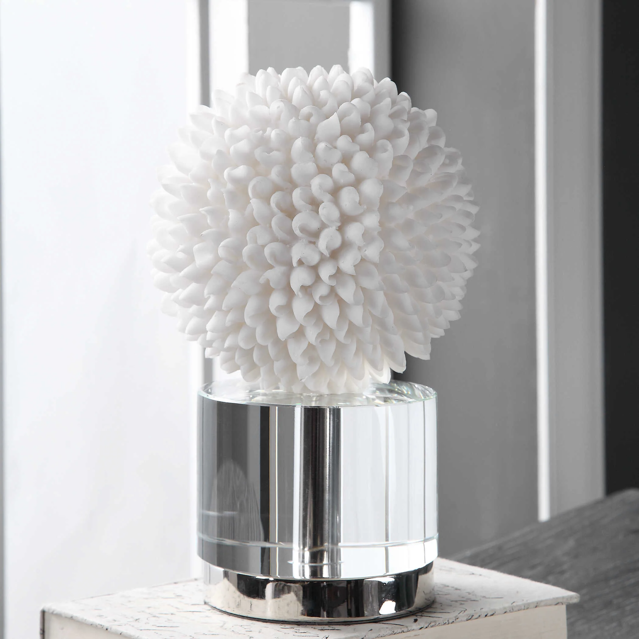 Cascara White Sculpture - Image 3