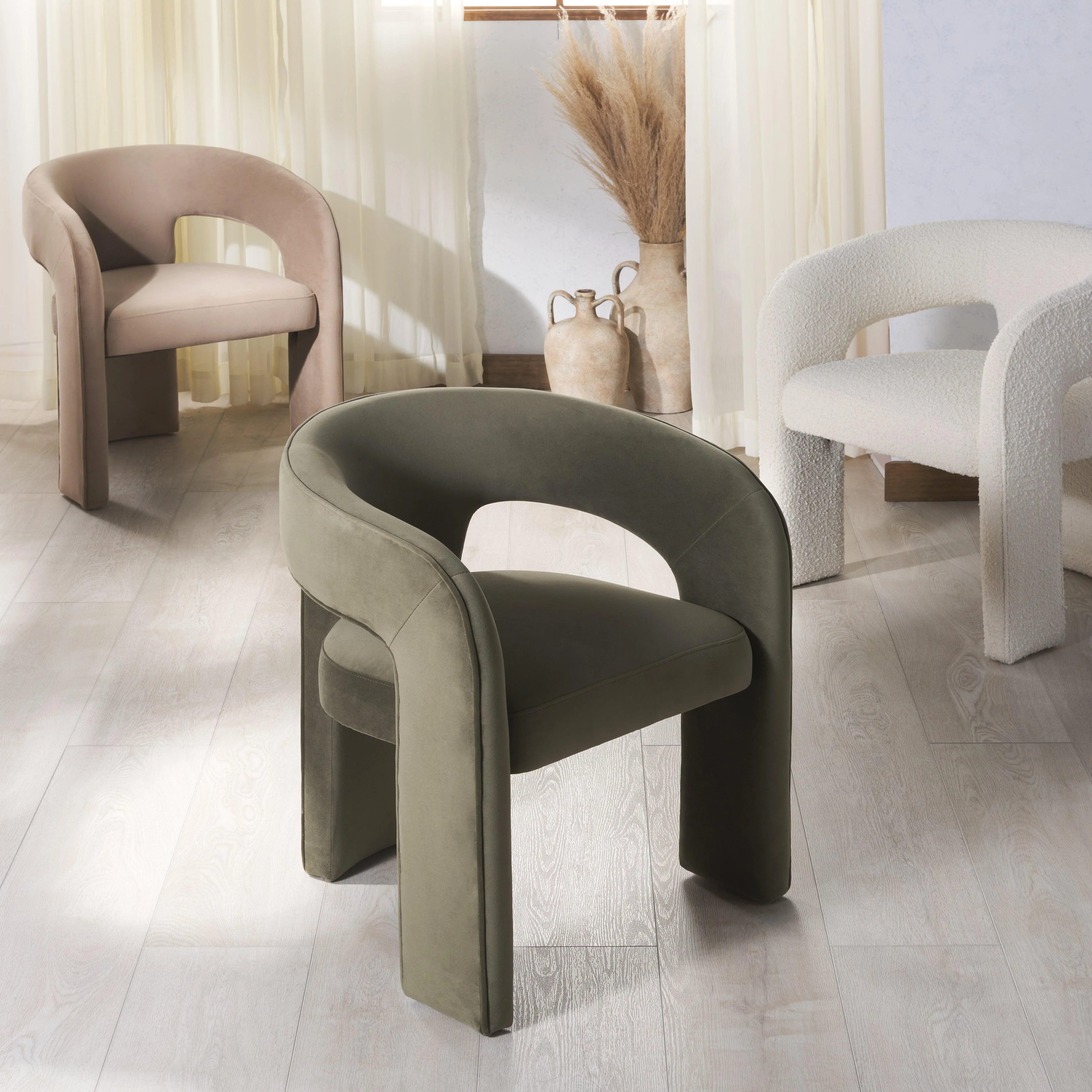 Catharia 3 Leg Dining Chair - Image 9
