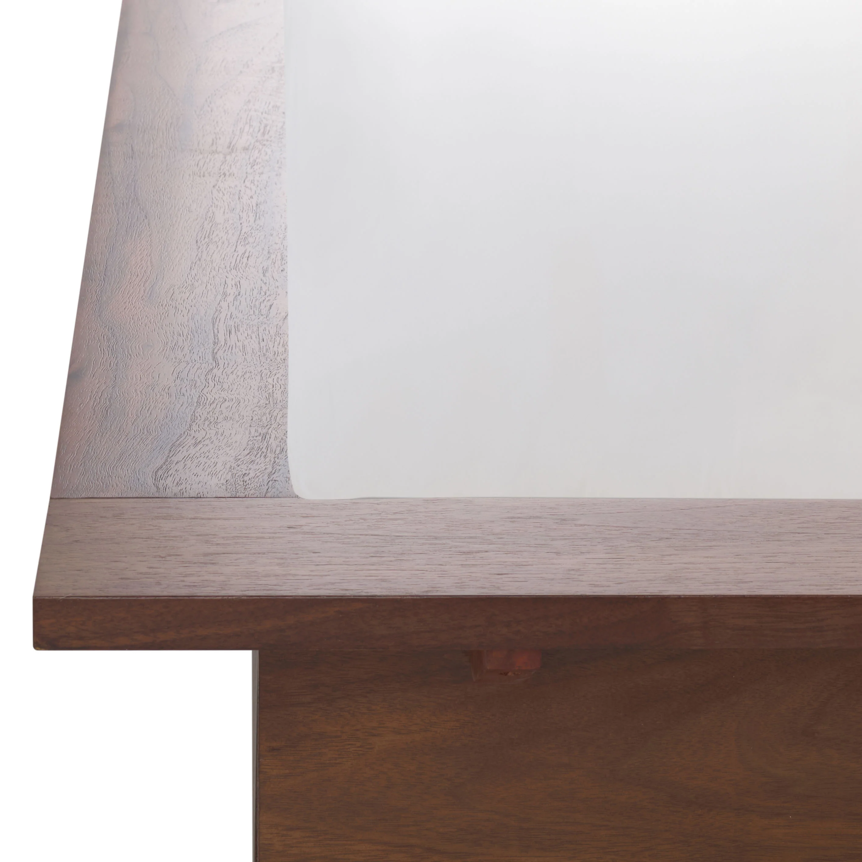 Celesia Wood Queen Bed Frame - Image 11