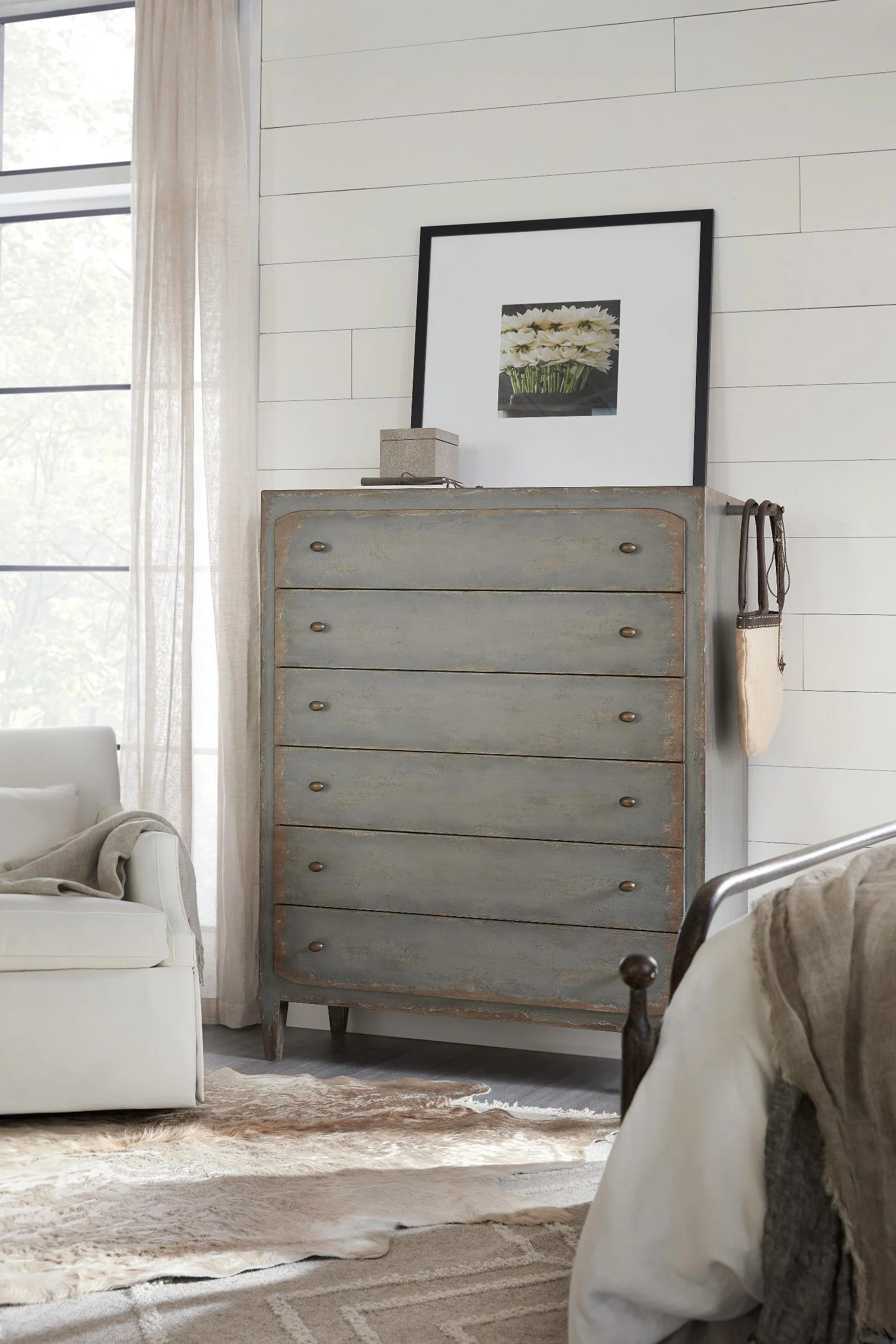 Ciao Bella Six-Drawer Chest- Speckled Gray - Image 6