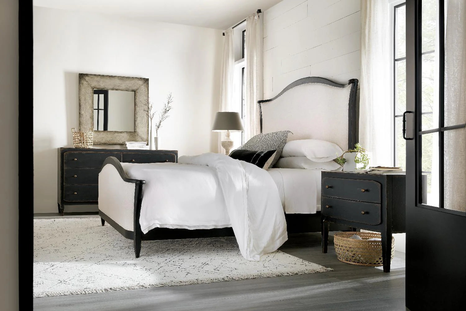 Ciao Bella Upholstered Bed - Image 9