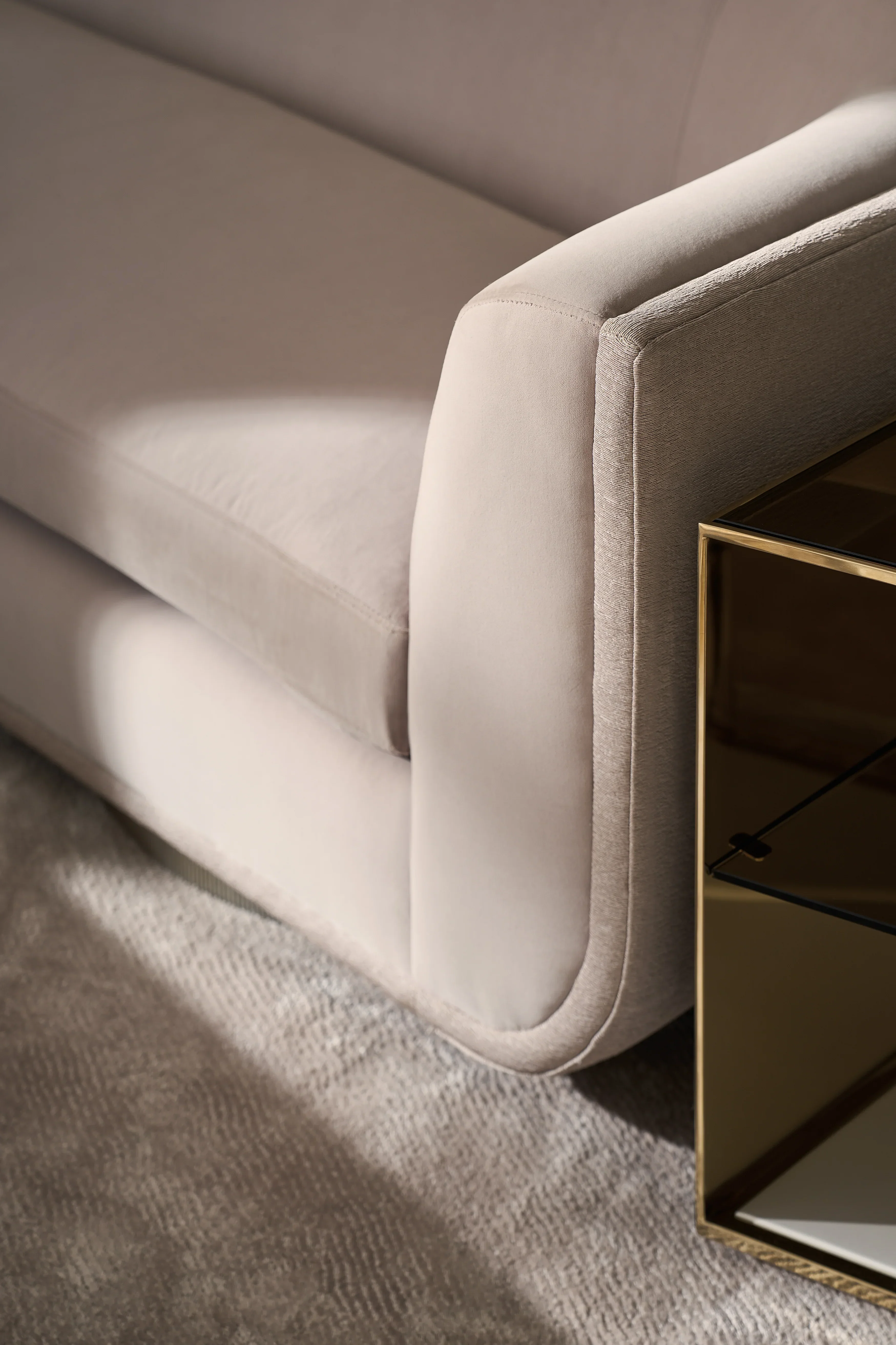 Clipper Sofa - Image 5