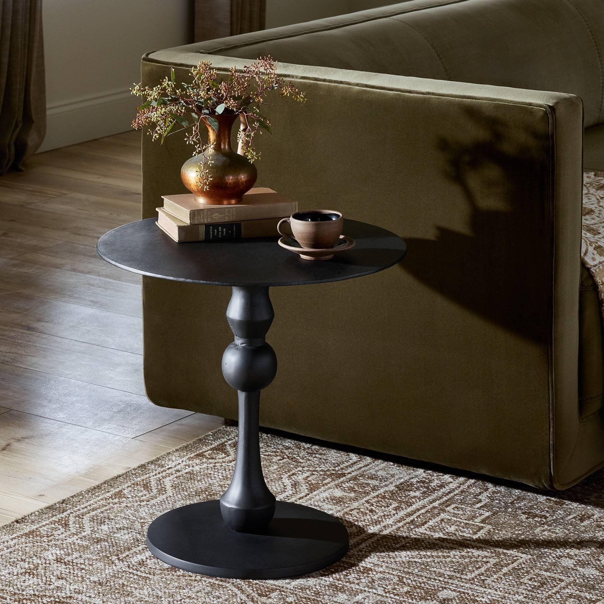 Daffin End Table - Image 2