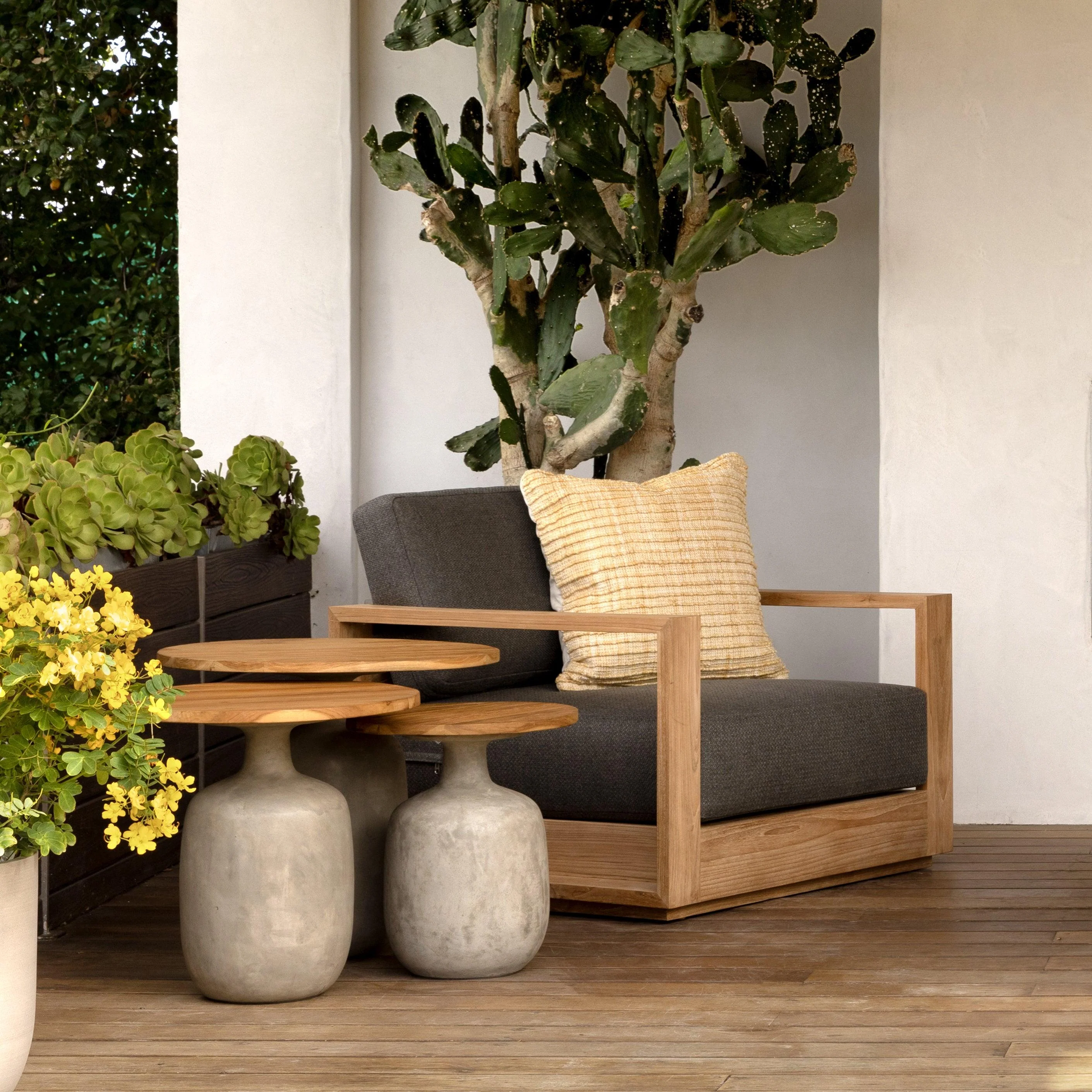 Darleen Outdoor Sofa Chair - Image 2
