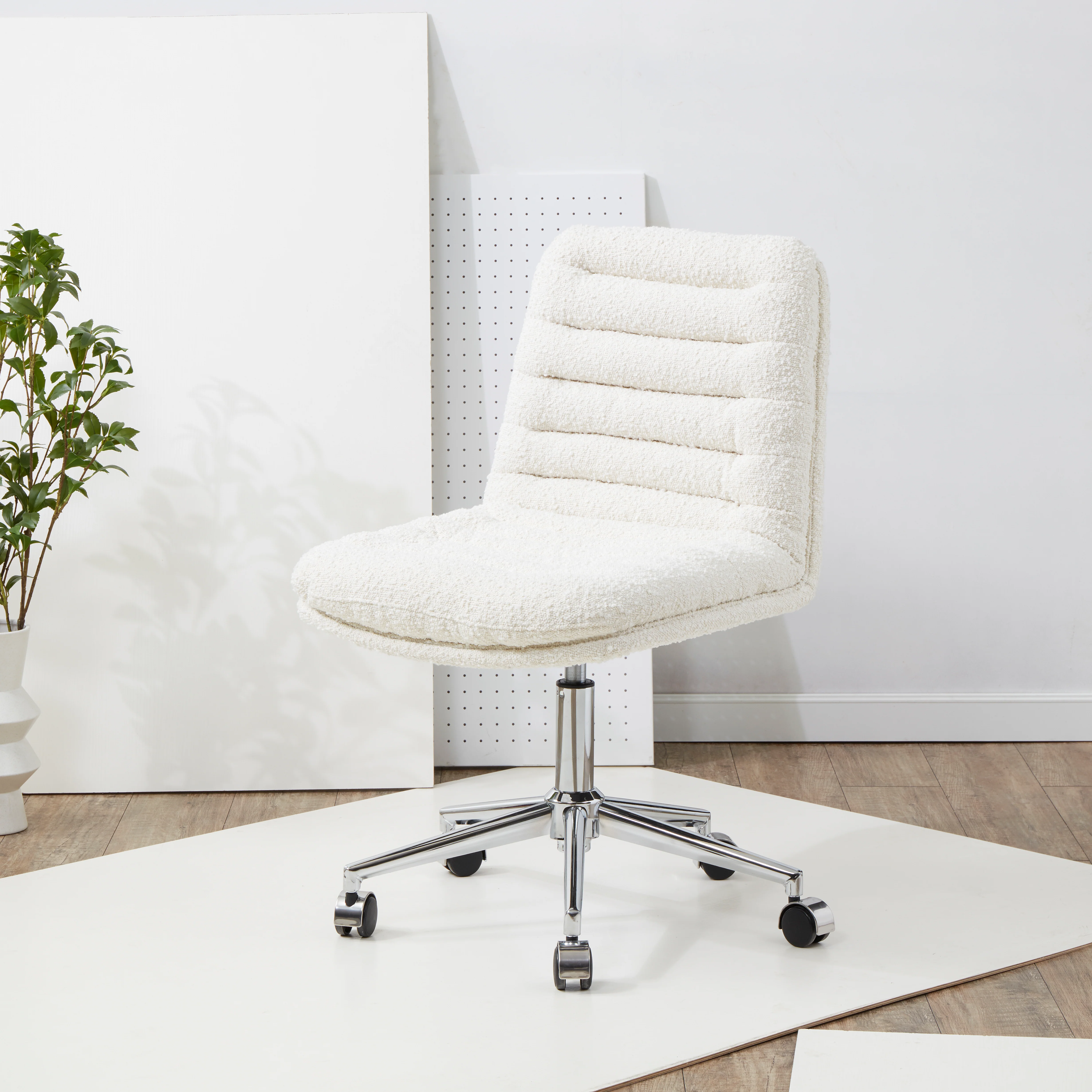 Decolin Boucle Swivel Desk Chair - Image 2