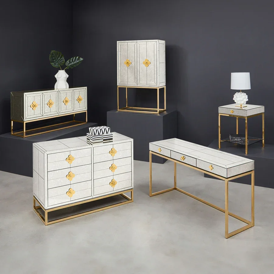 Delphine Credenza - Image 3