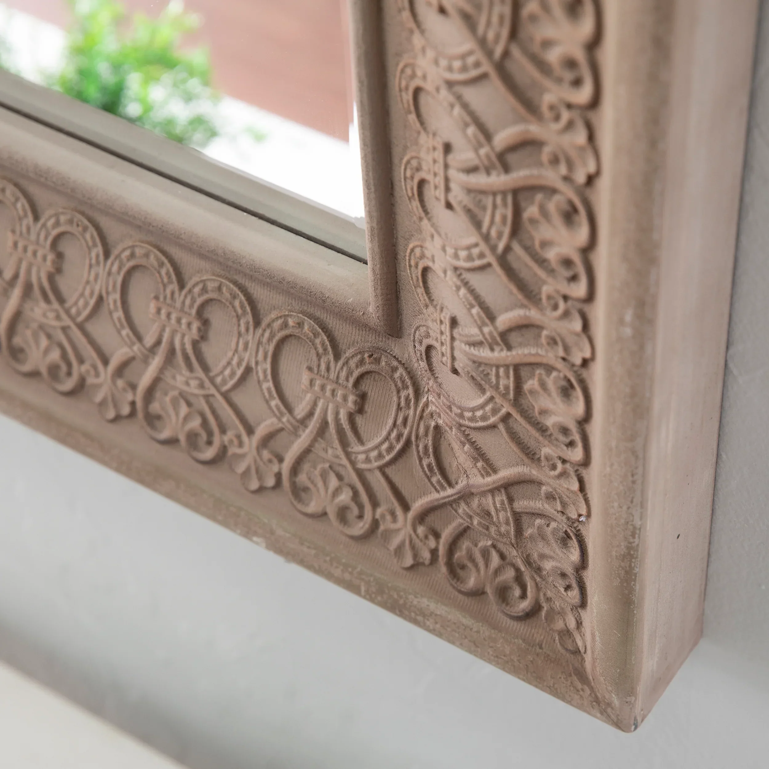 Dyerlane Decorative Wall Mirror - Image 5