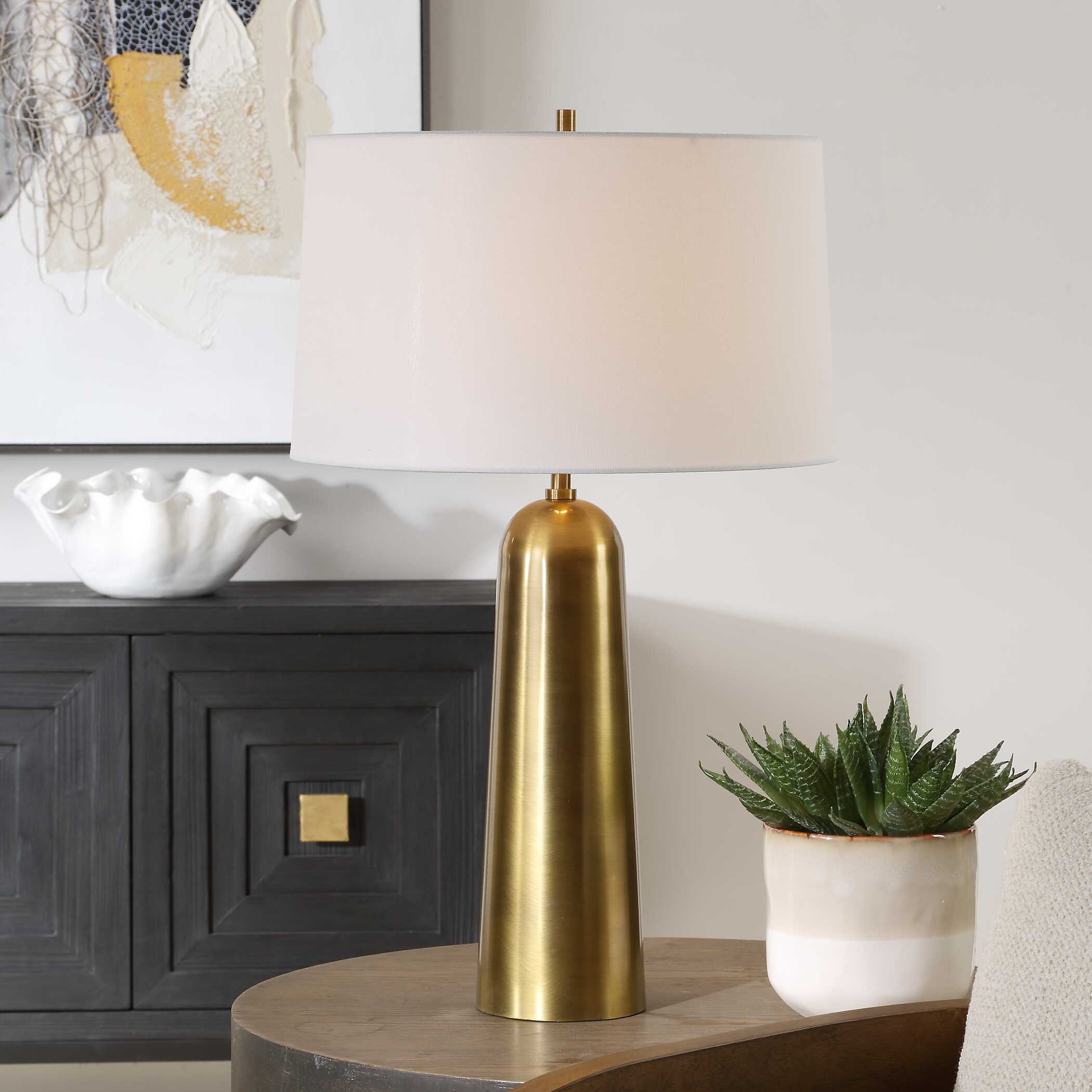 Flinchem Brass Table Lamp - Image 2