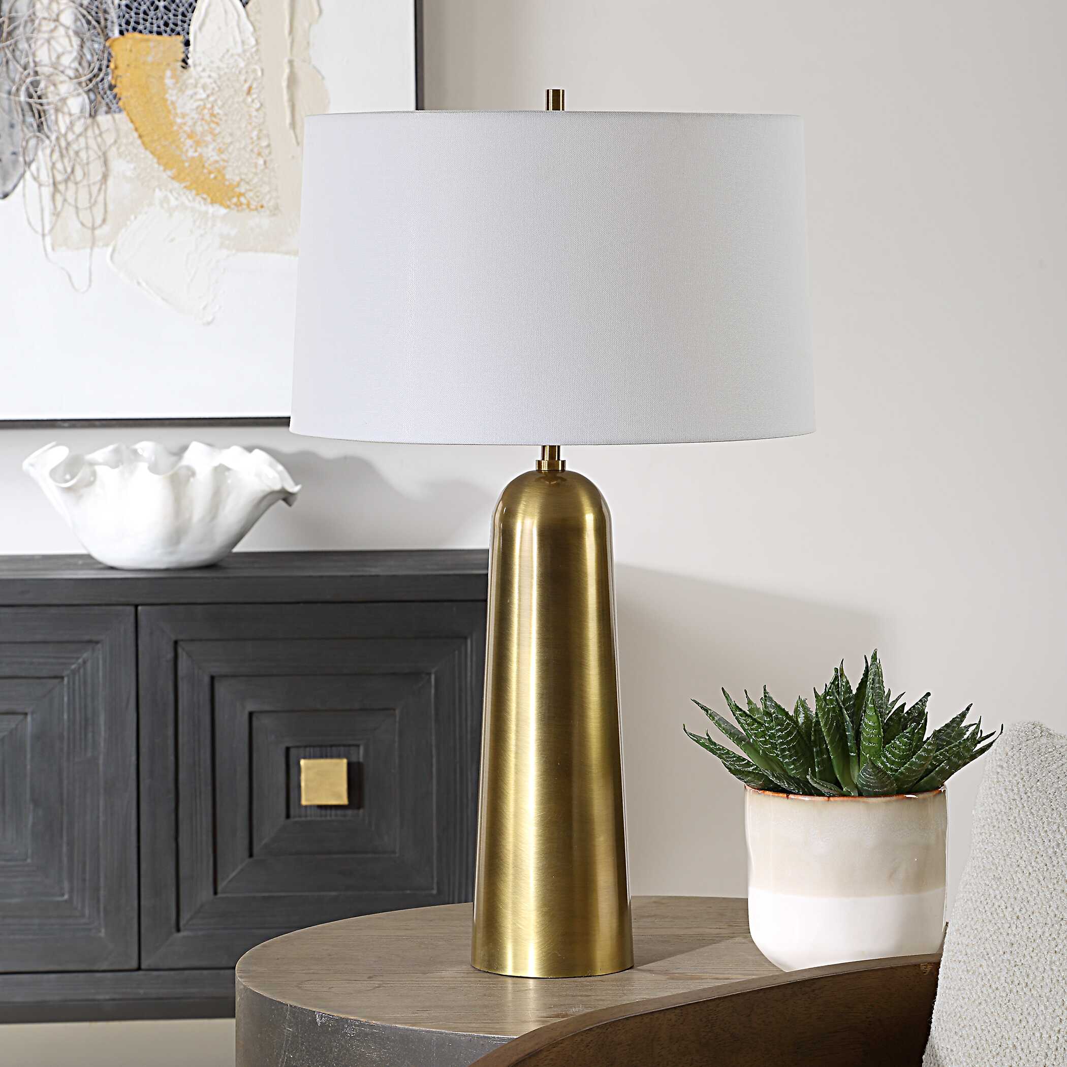 Flinchem Brass Table Lamp - Image 3