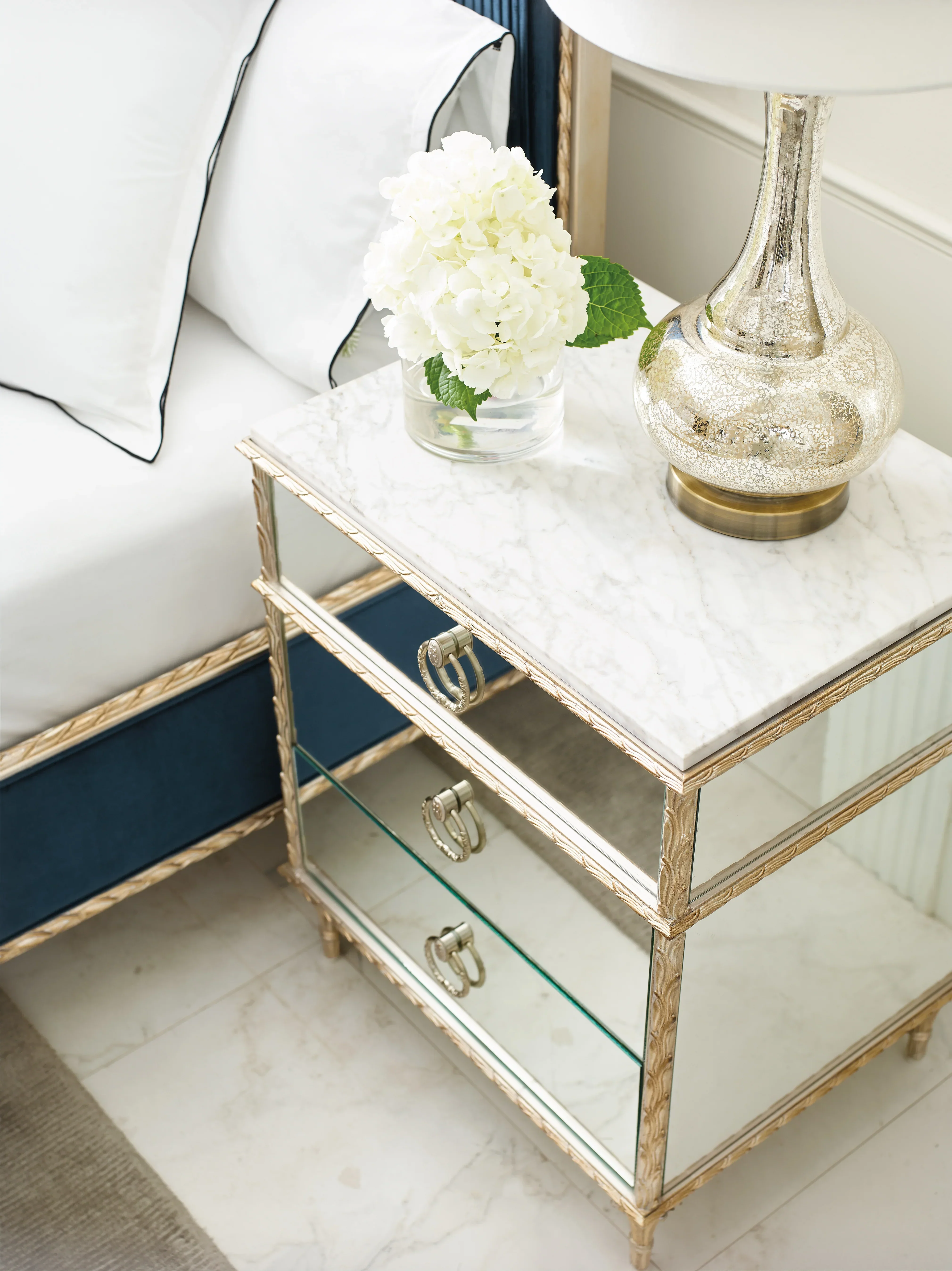 Fontainebleau Nightstand - Image 4
