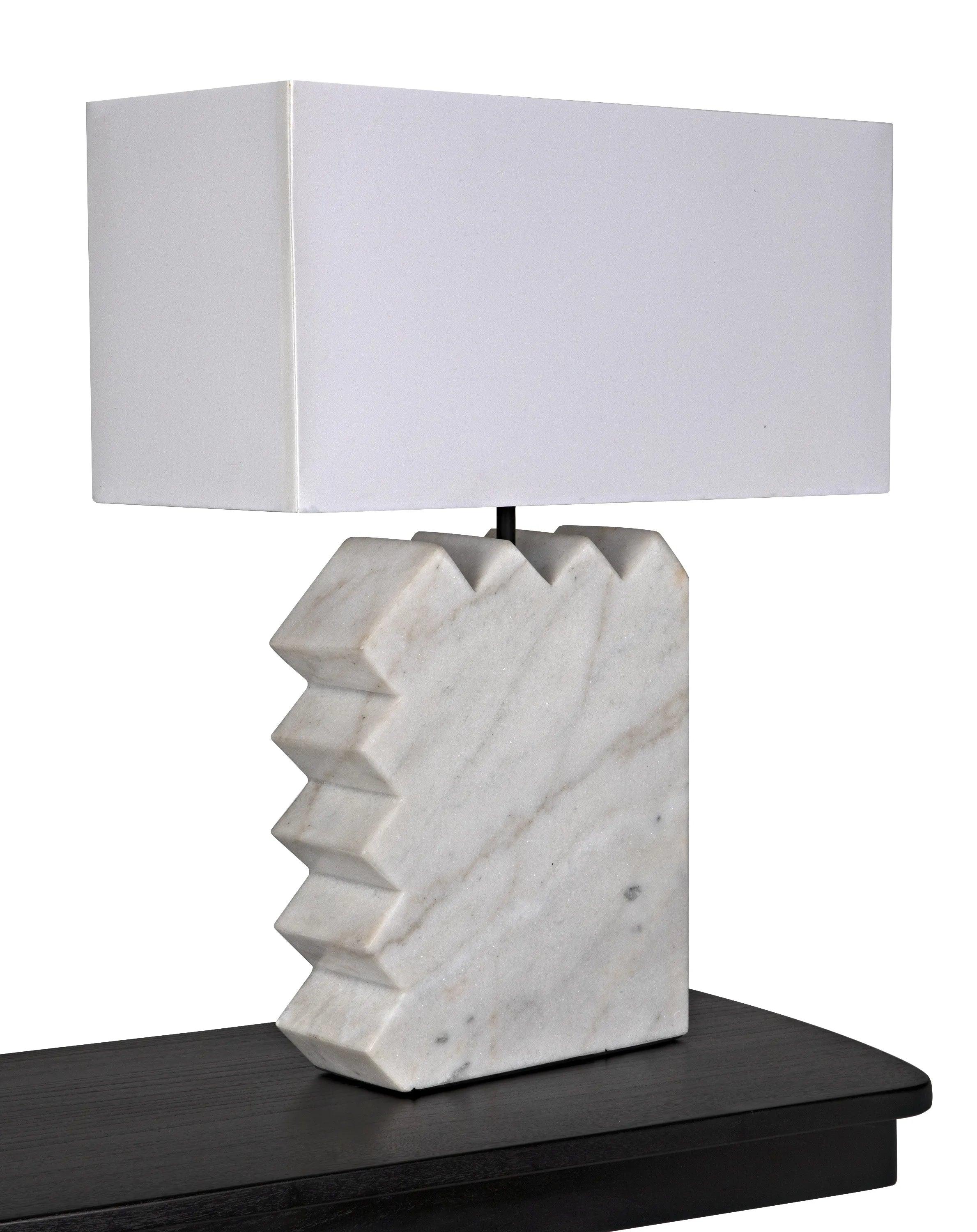 Gaheris Table Lamp with Shade