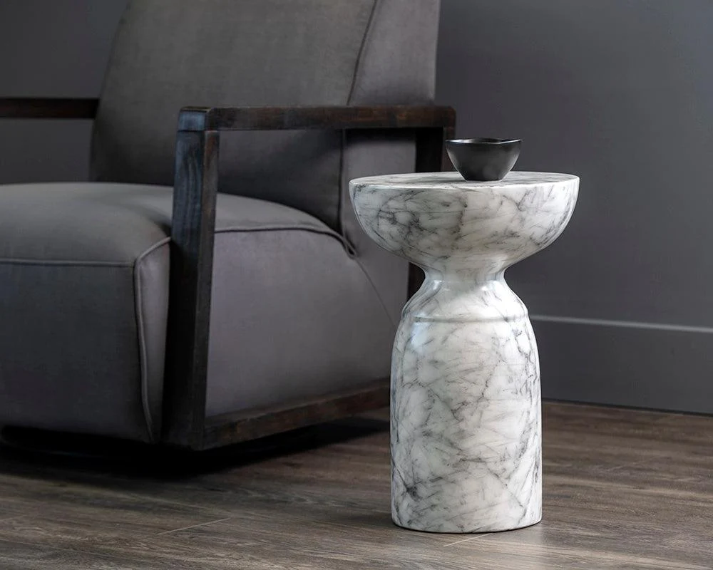 Goya End Table - Image 10
