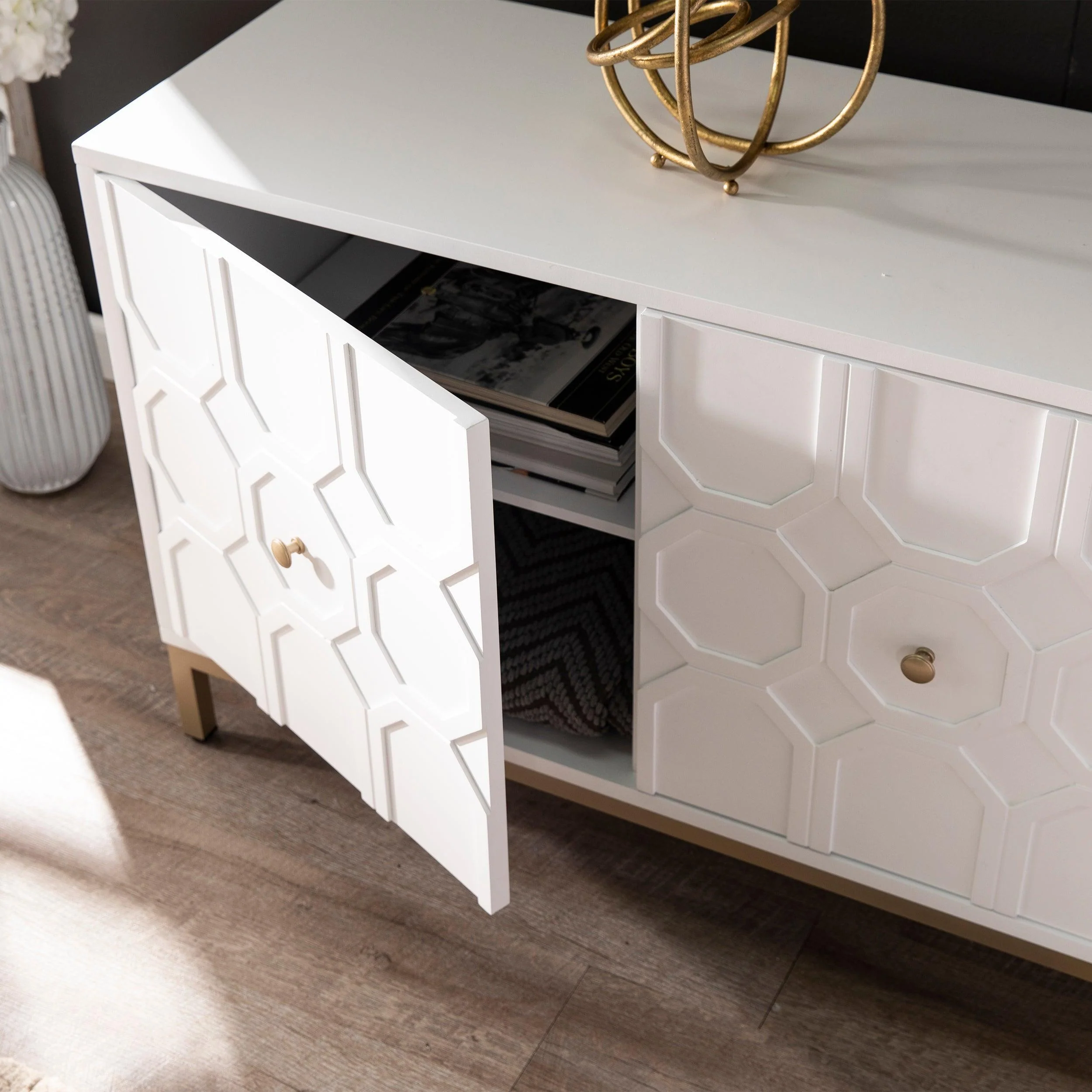 Gramdlynn Antique White Three-Door Accent Cabinet - Image 7