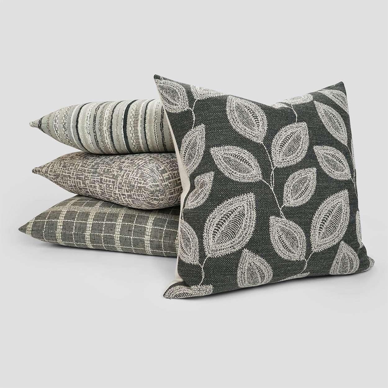 Granada Pillow - Image 5