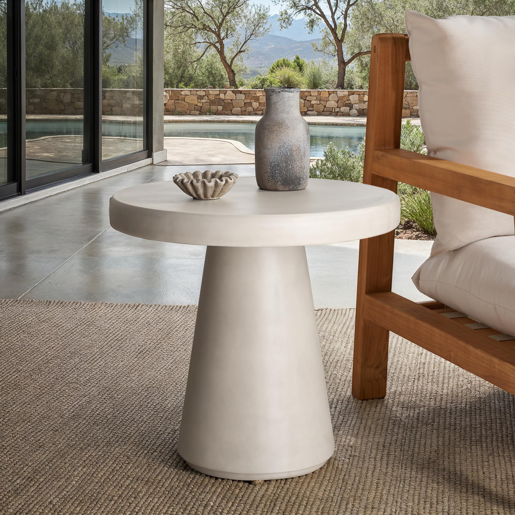 Hayleen Round Concrete Accent Table - Image 4