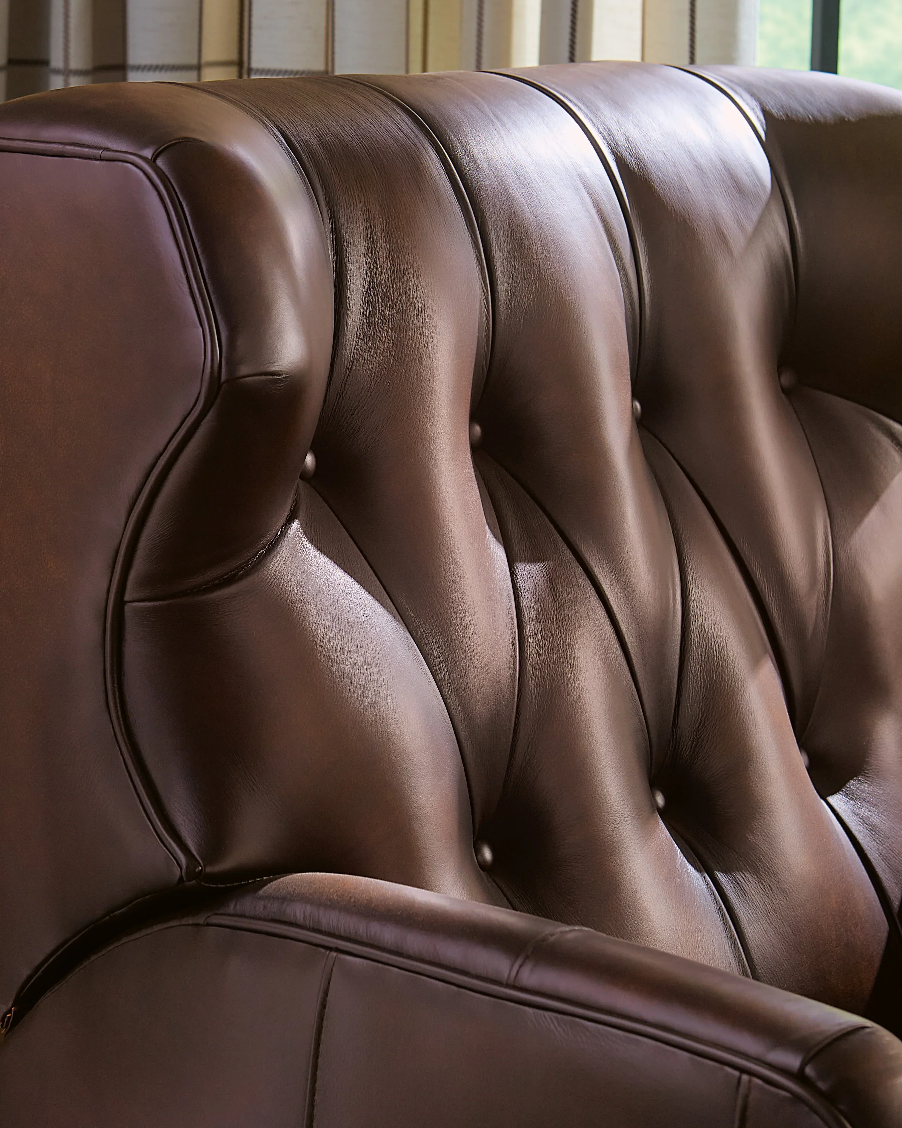 Henderson Press Back Recliner - Image 8