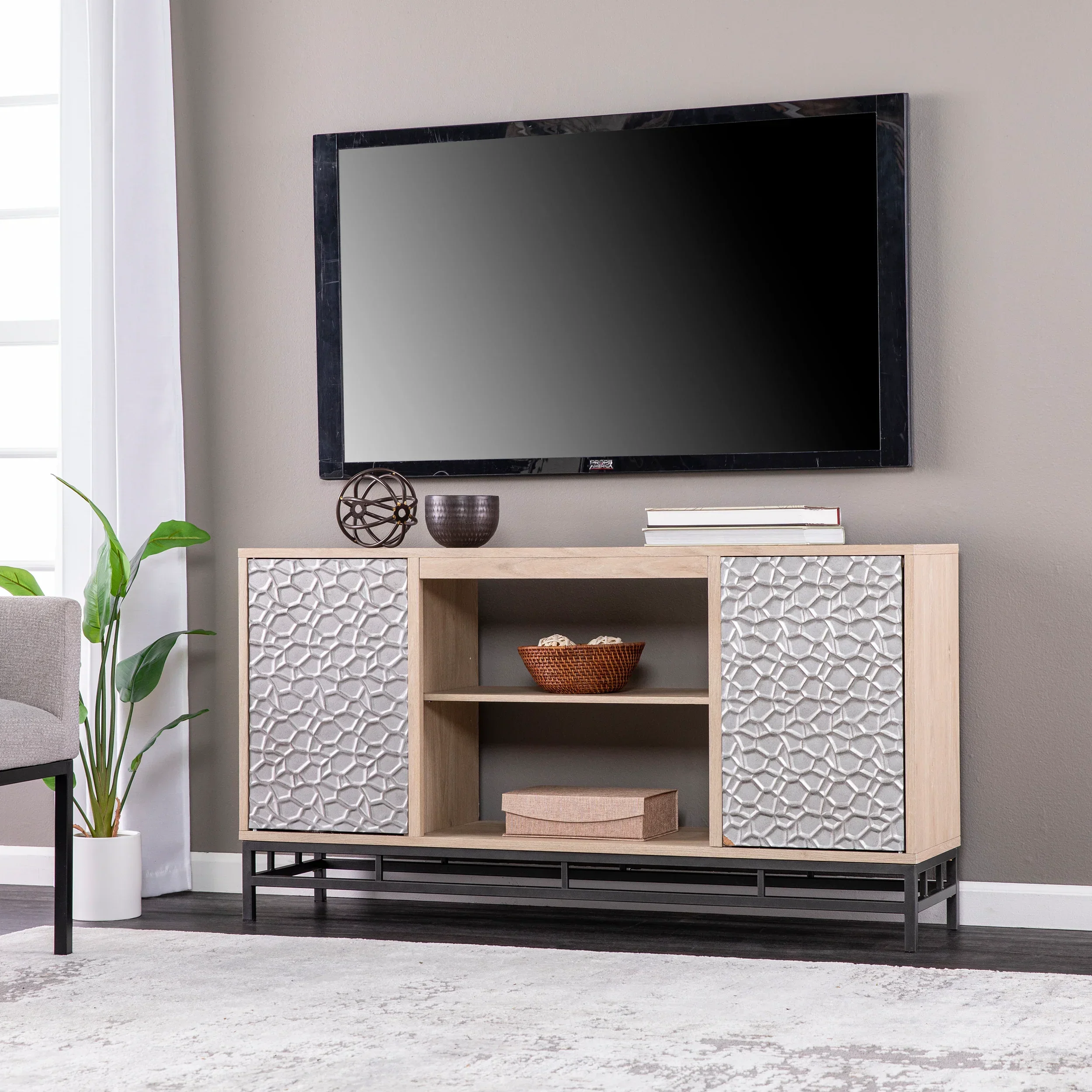 Hollesborne Media Console w/ Storage - Image 2