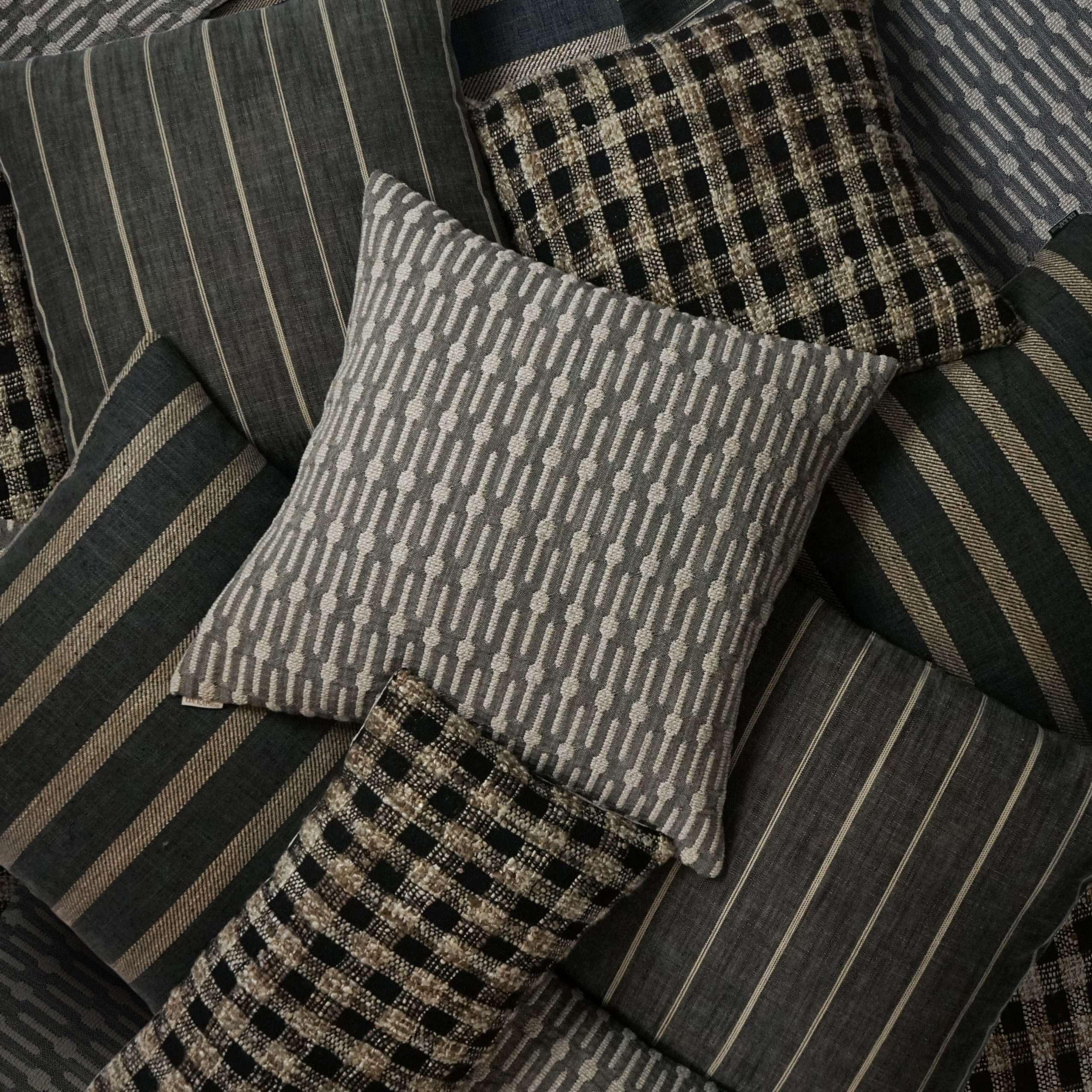 Hoonah Pillow - Image 5