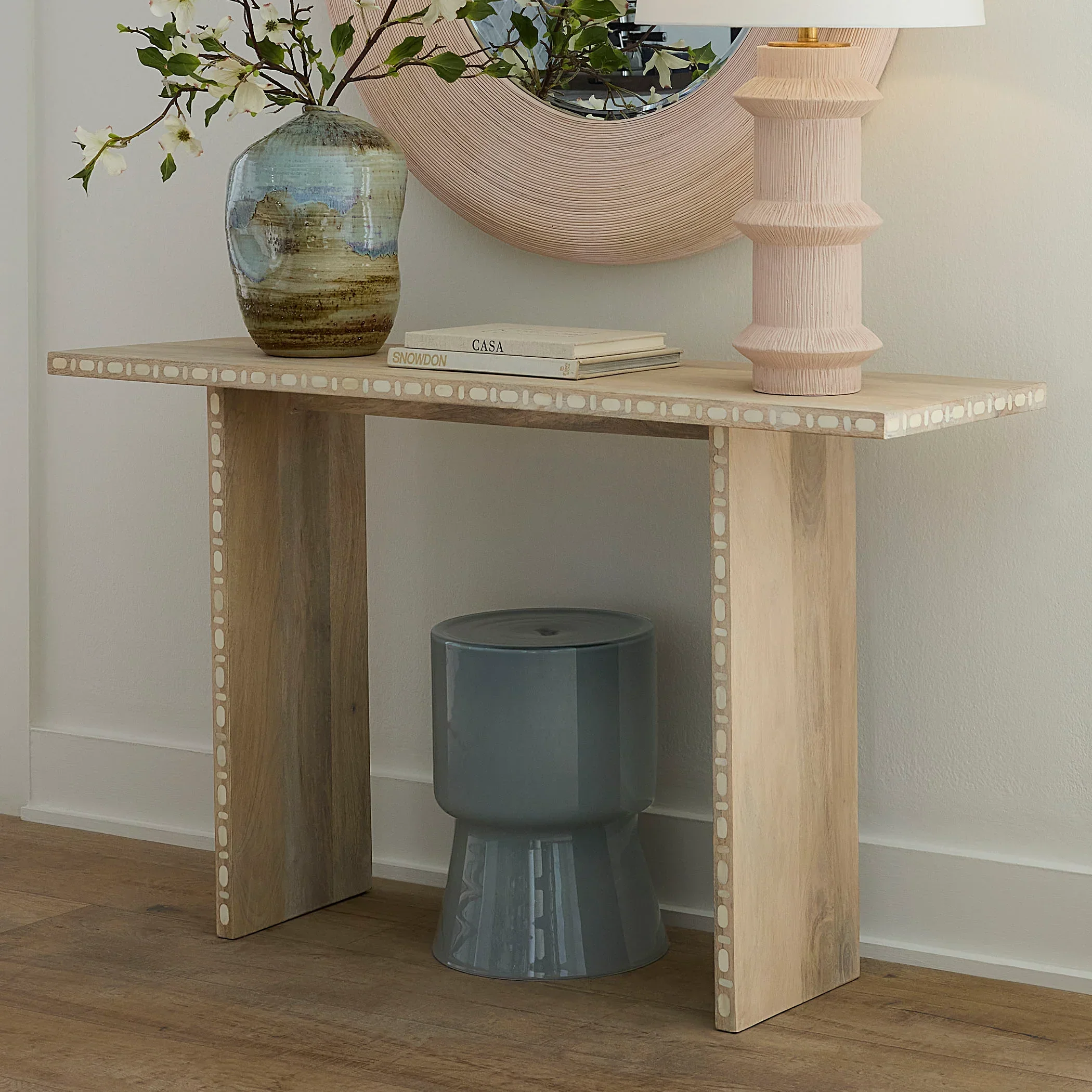 Huntington Garden Glass Stool - Image 2