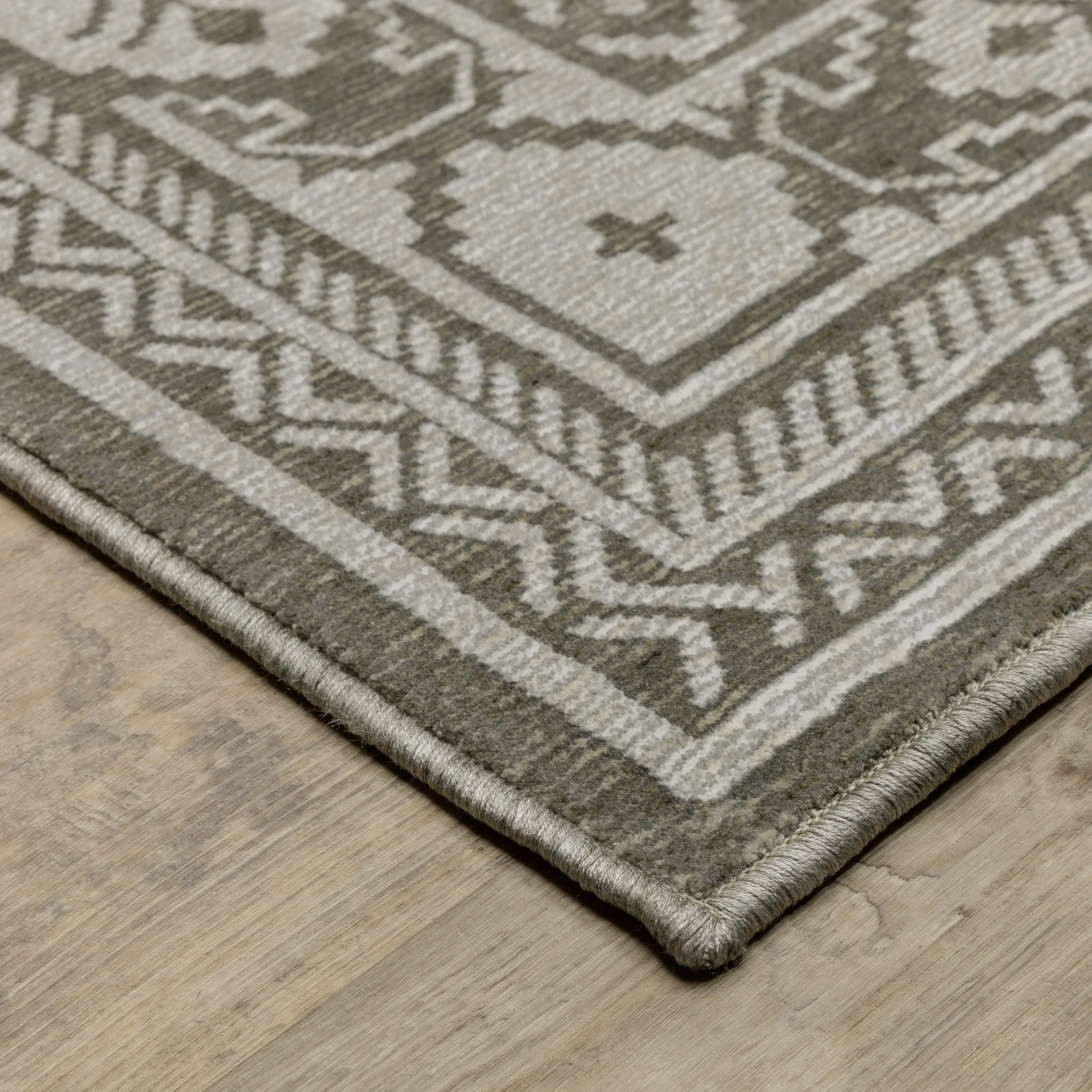 Intrigue INT0605 - Image 14