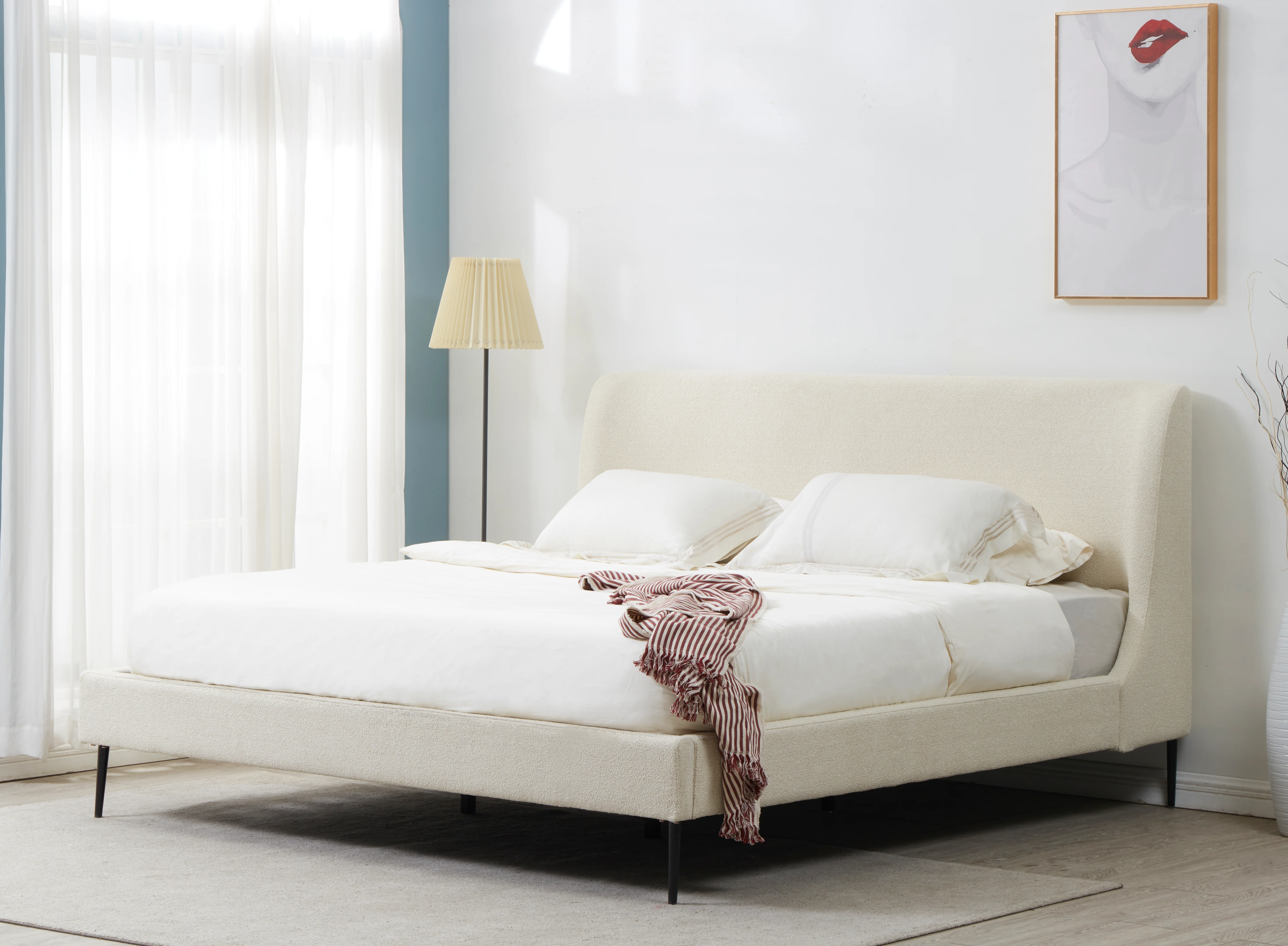 Jaiden Boucle King Bed - Image 4