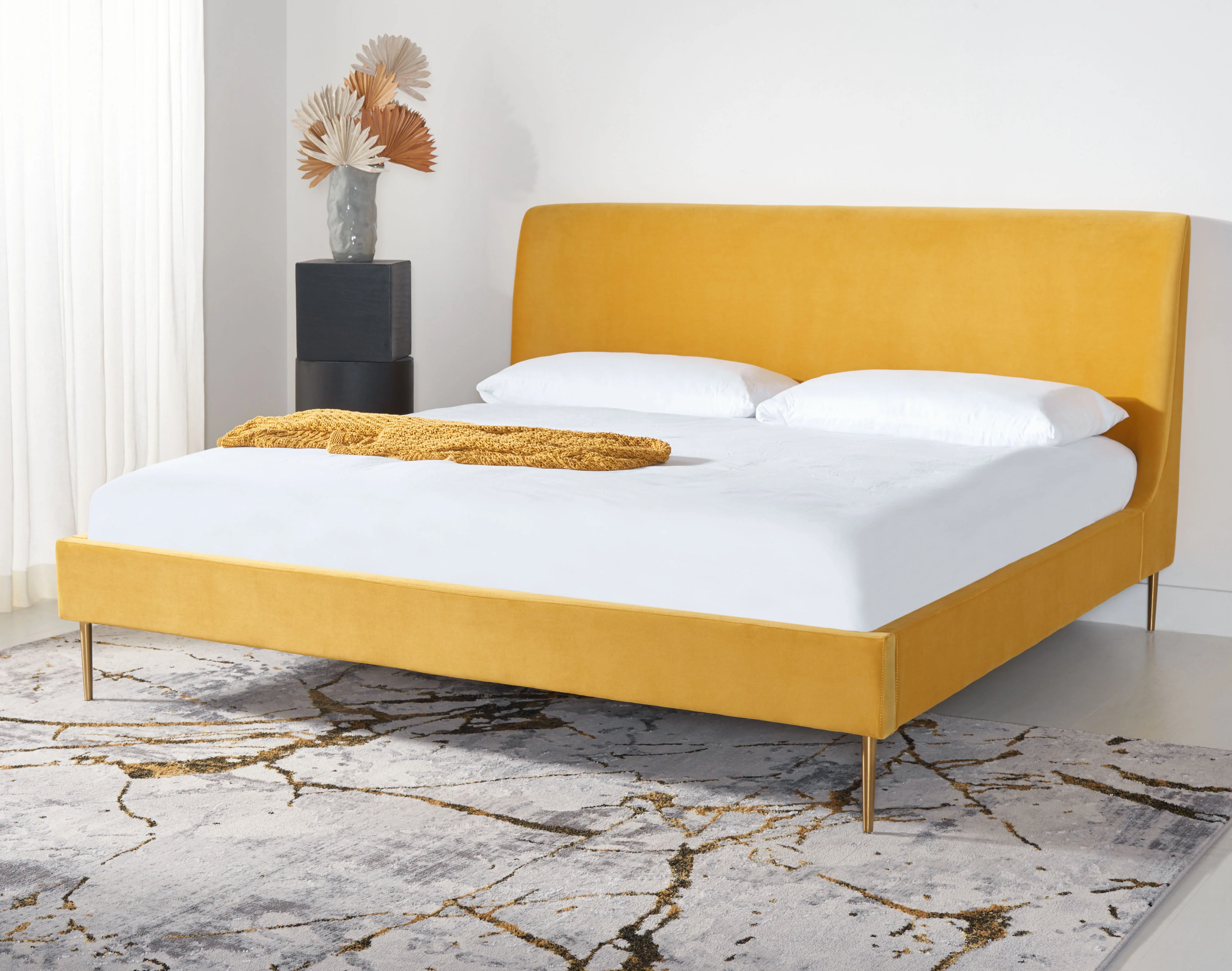 Jaiden Upholstered Queen Bed - Image 7