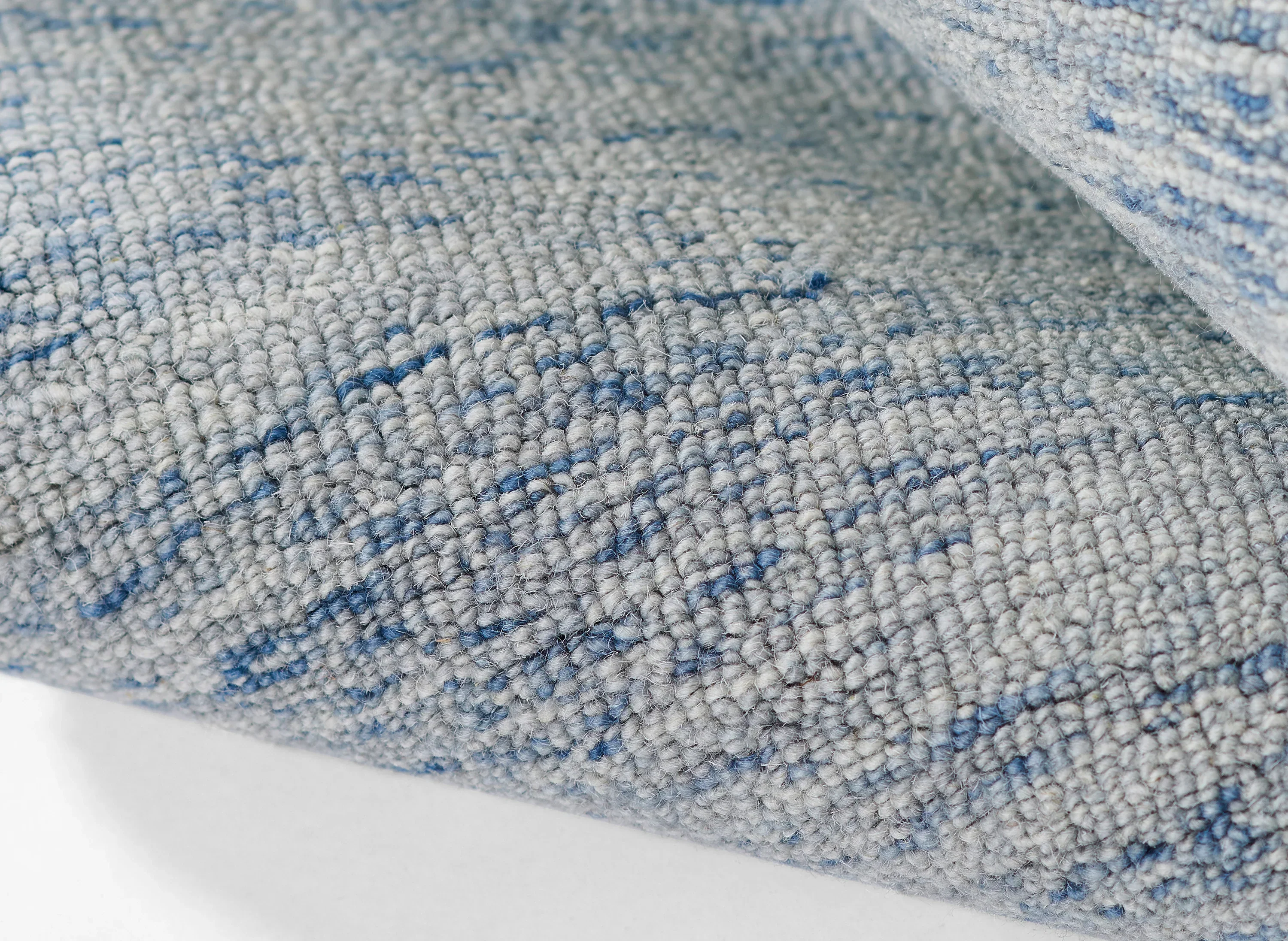 James 1 Rug - Image 22