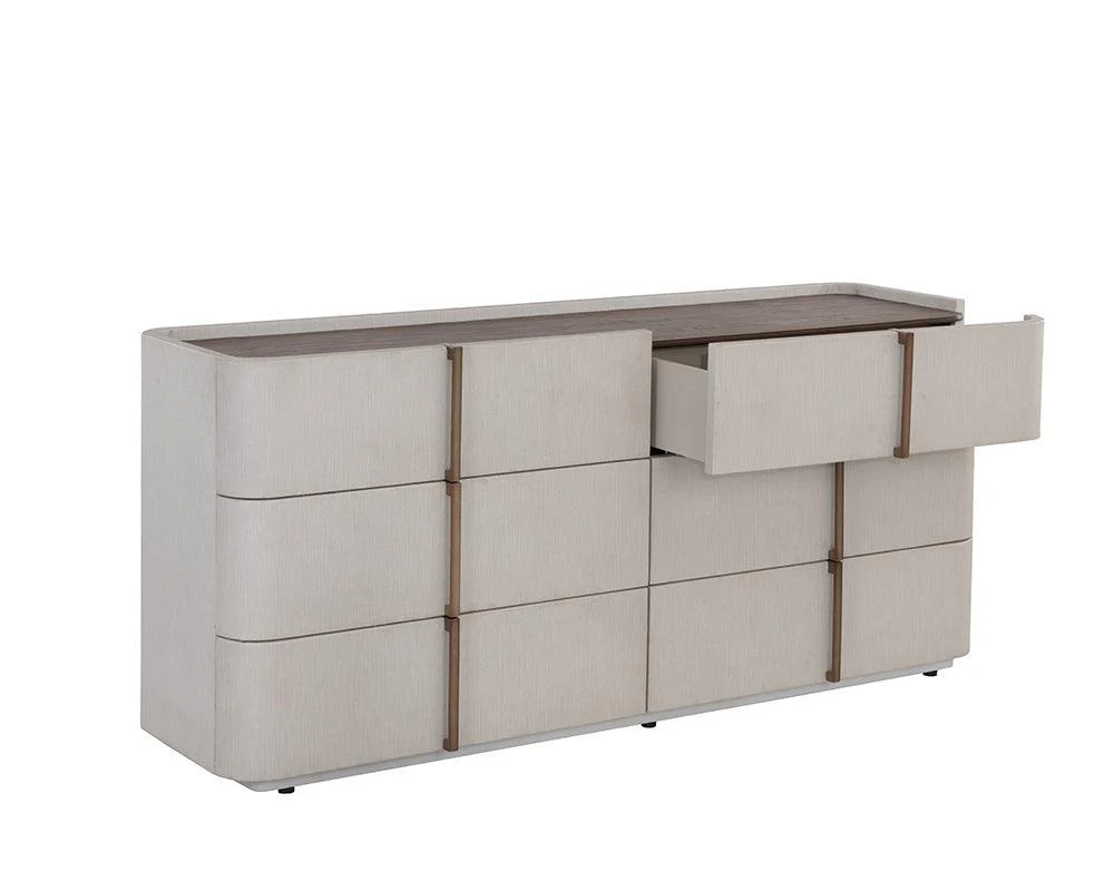 Jamille Dresser - Image 4