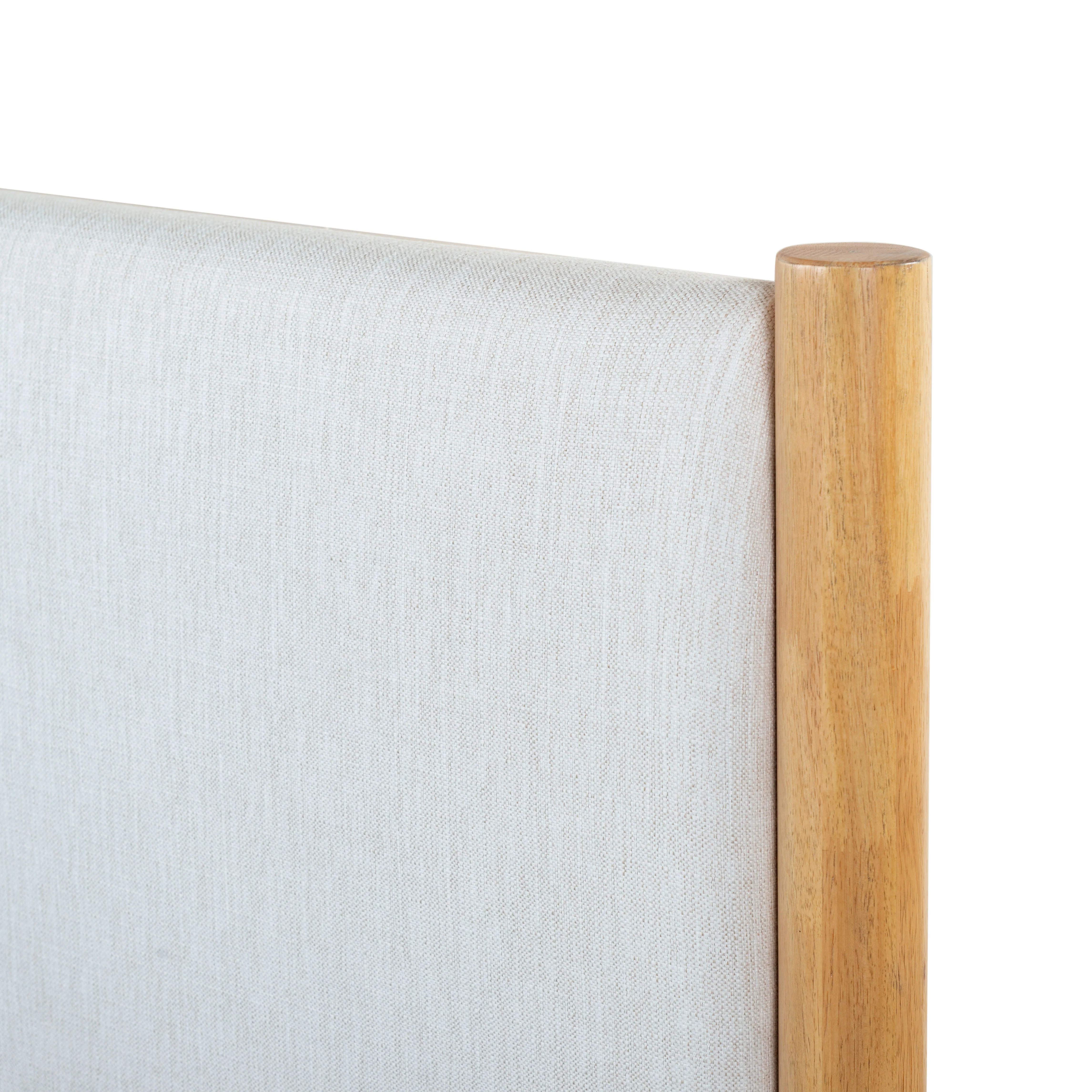 Jaylessa Queen Wood Bed - Image 3