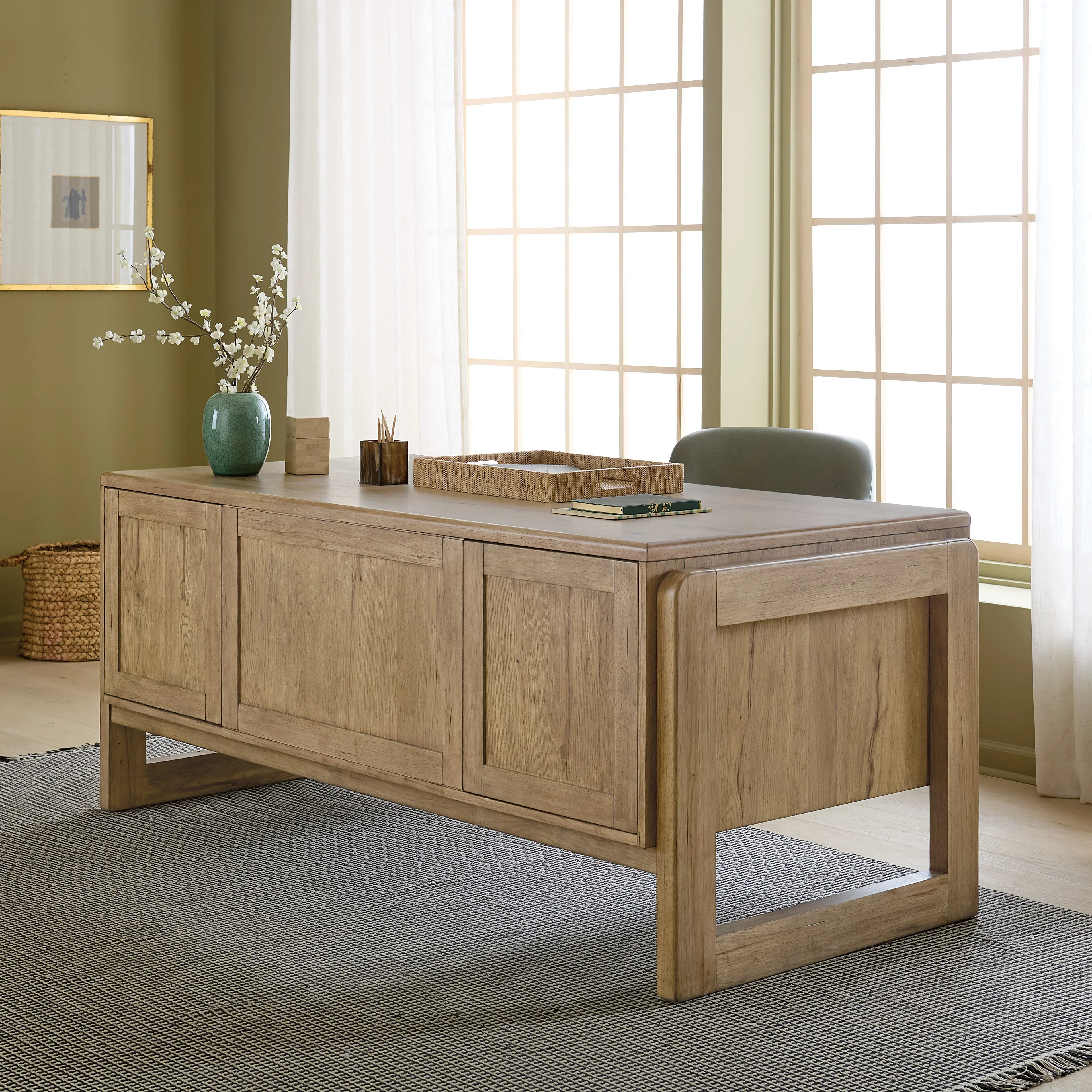 Kalamazoo Executive Desk - Image 9