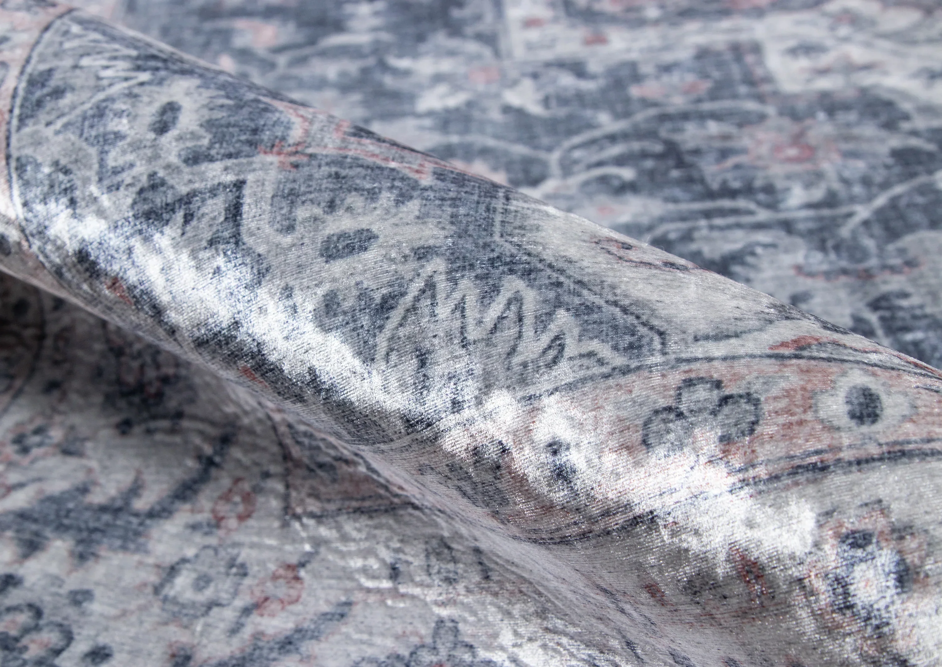 Karachi 8 Rug - Image 11