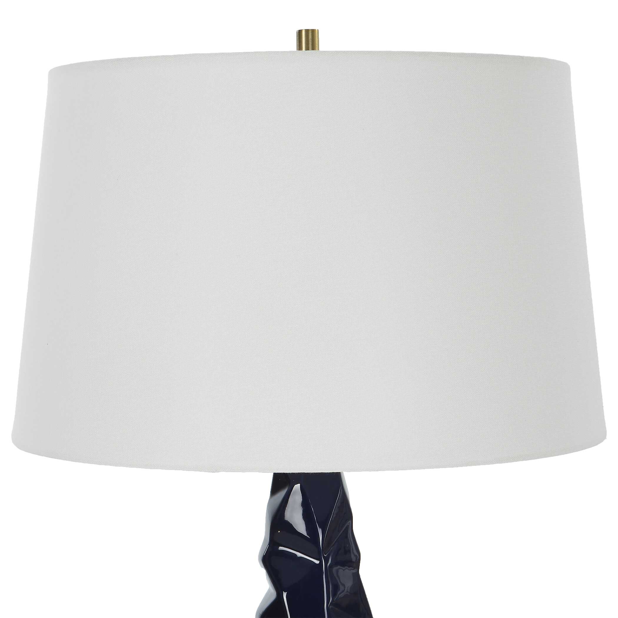 Kavos Geometric Blue Table Lamp - Image 5