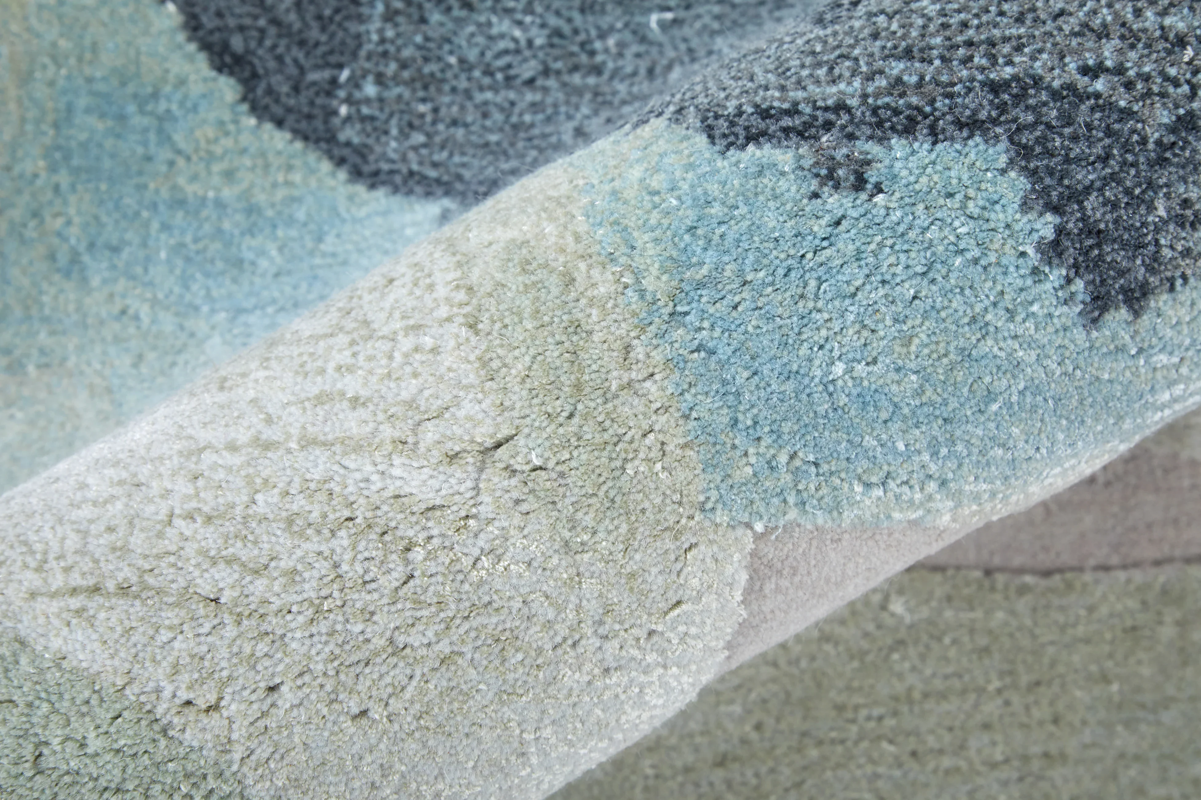 Kawai Modern Abstract - Image 4