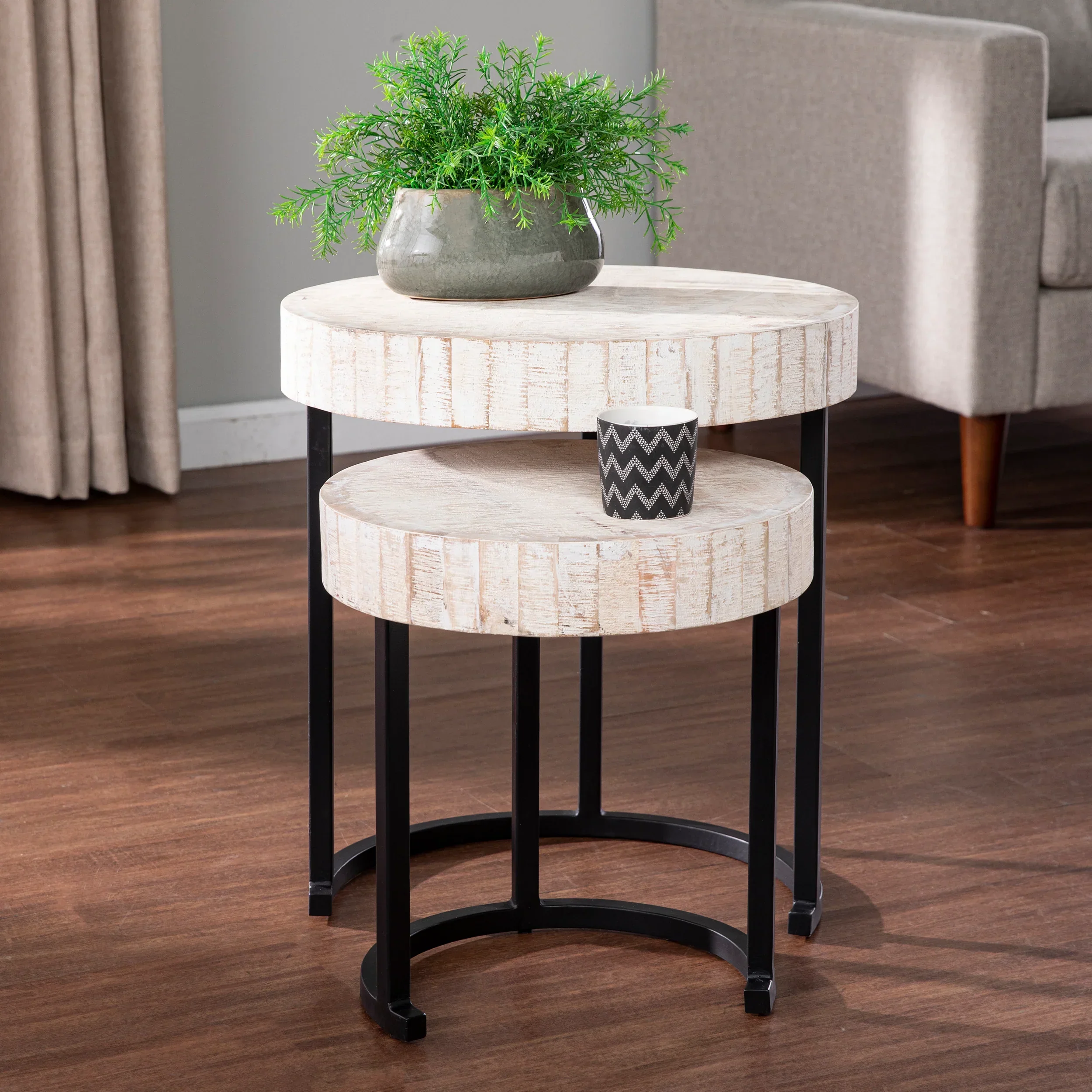 Kennerly Nesting Side Tables – 2pc Set - Image 2