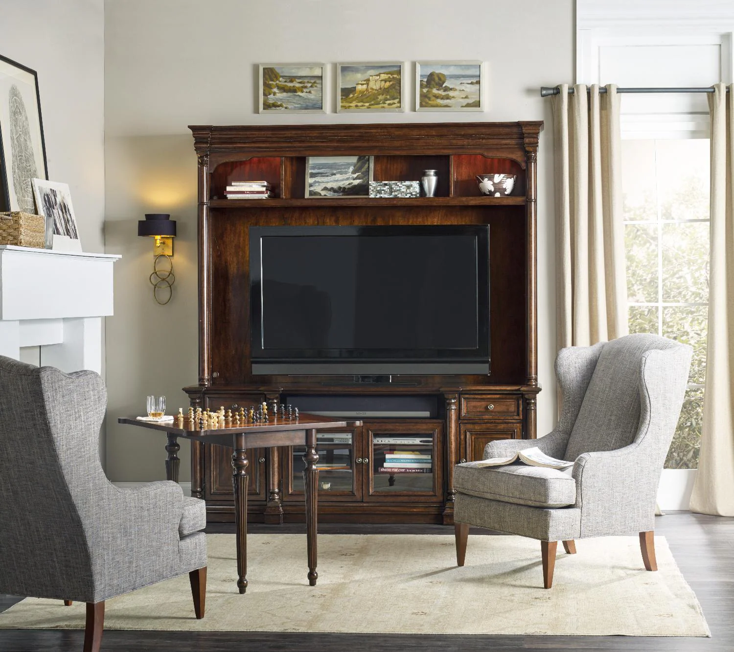 Leesburg Entertainment Console - Image 3