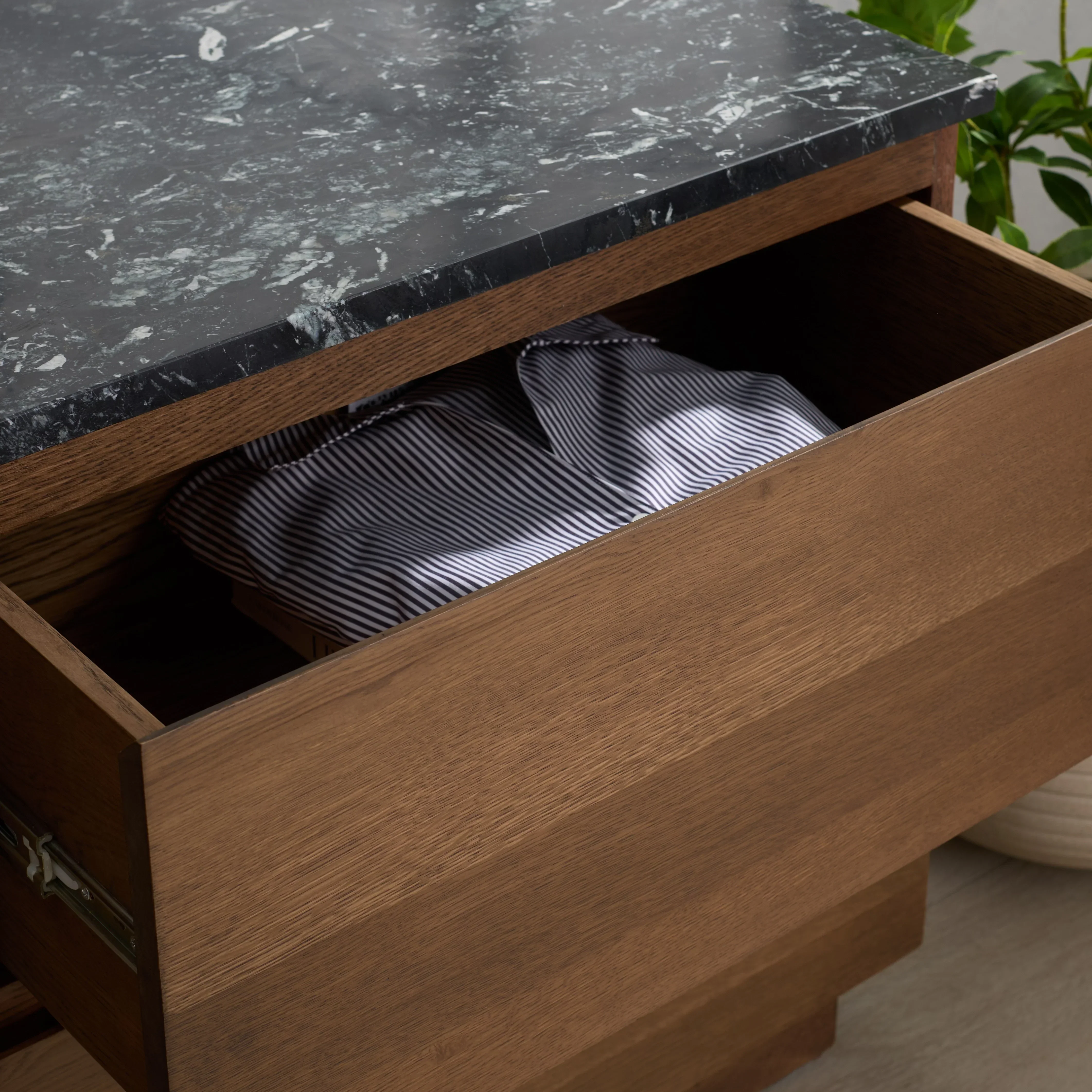Lilybelle Marble Top 4 Drawer Dresser - Image 2