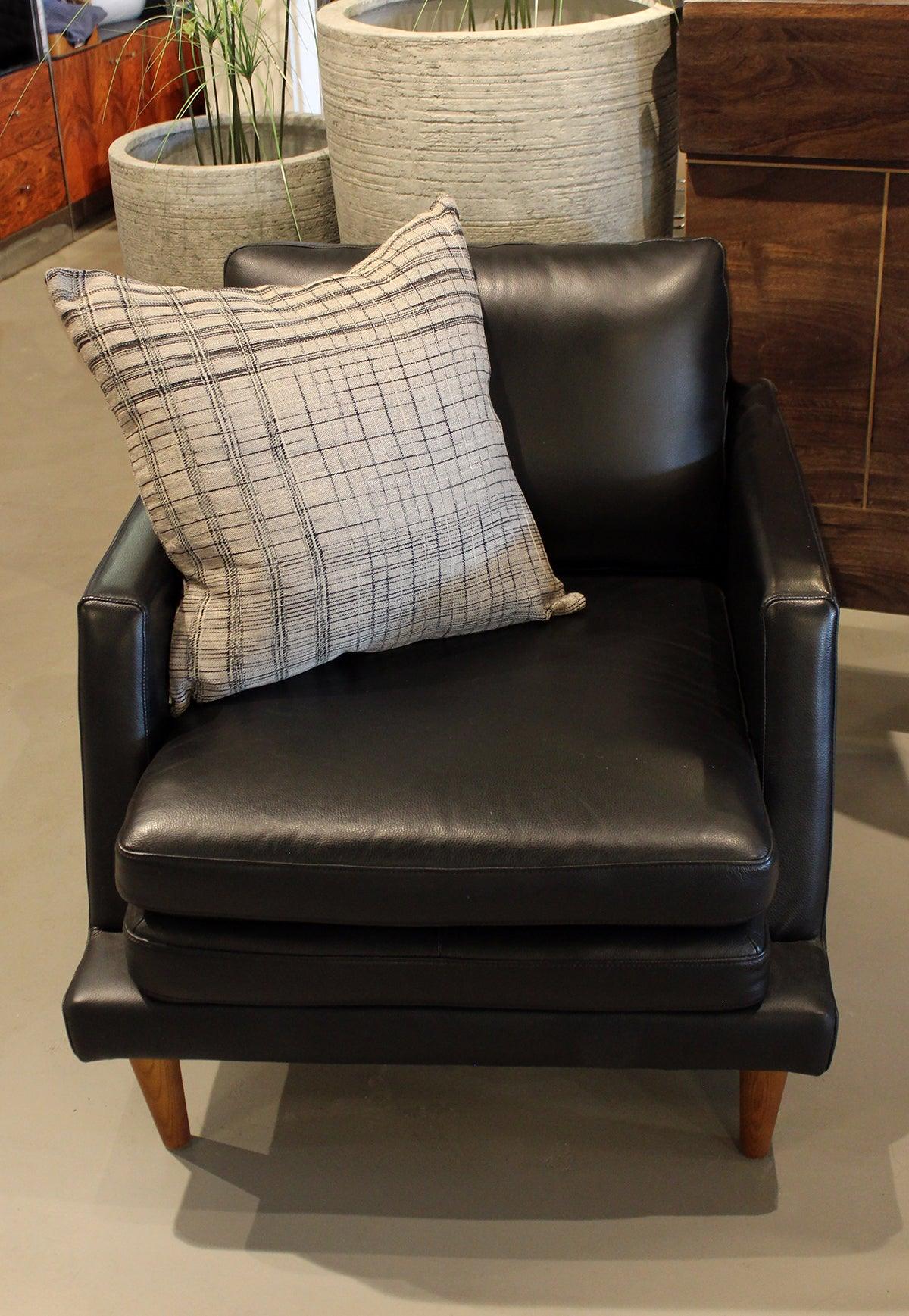 Linen Square Cushion - Image 2