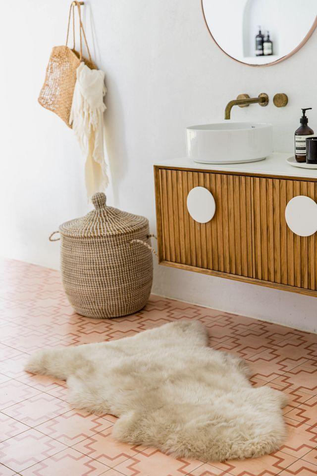 Long Wool Sheepskin Rug Single - Image 2